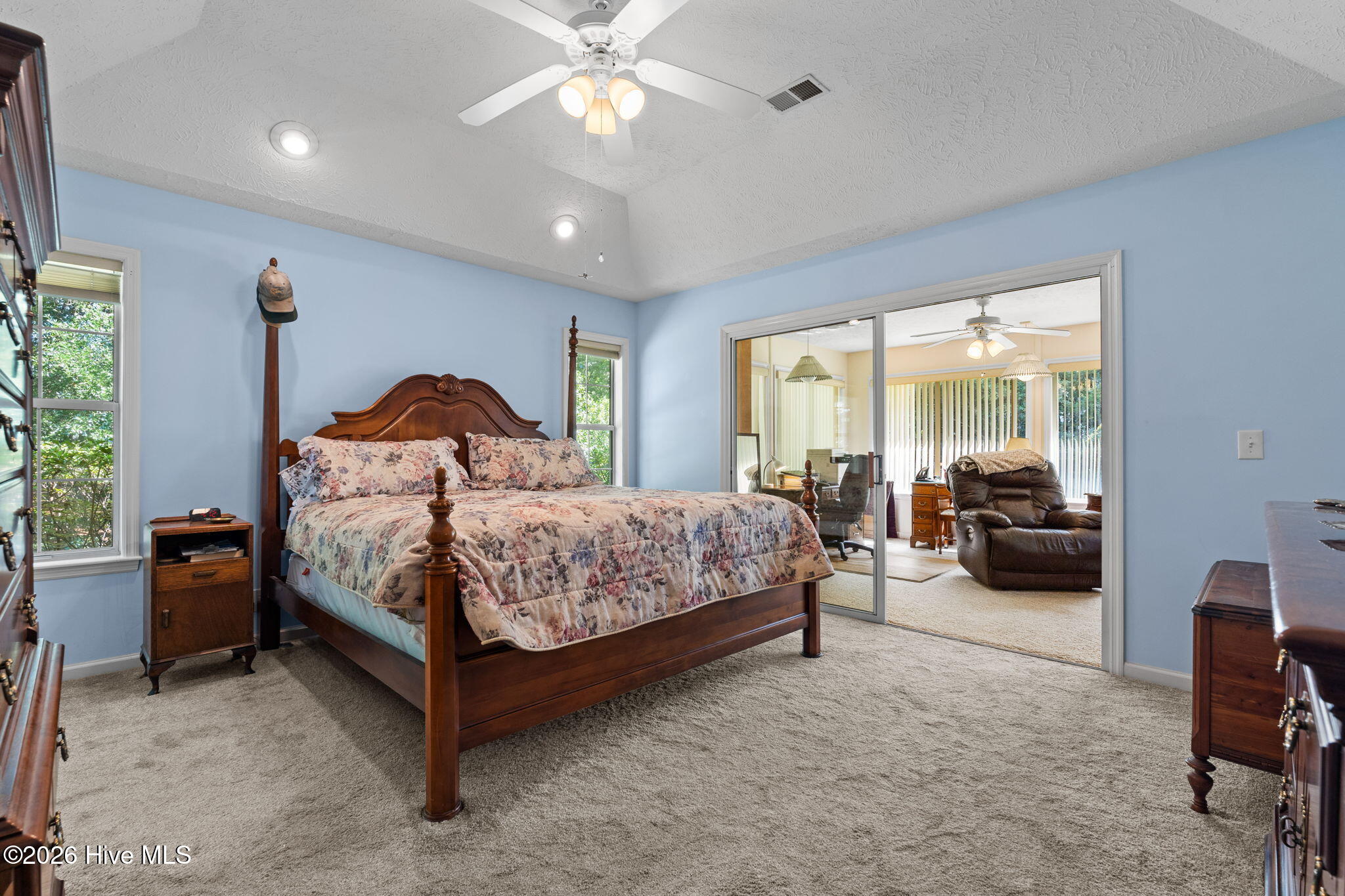 917 Wedge Pointe Drive Property Photo 26