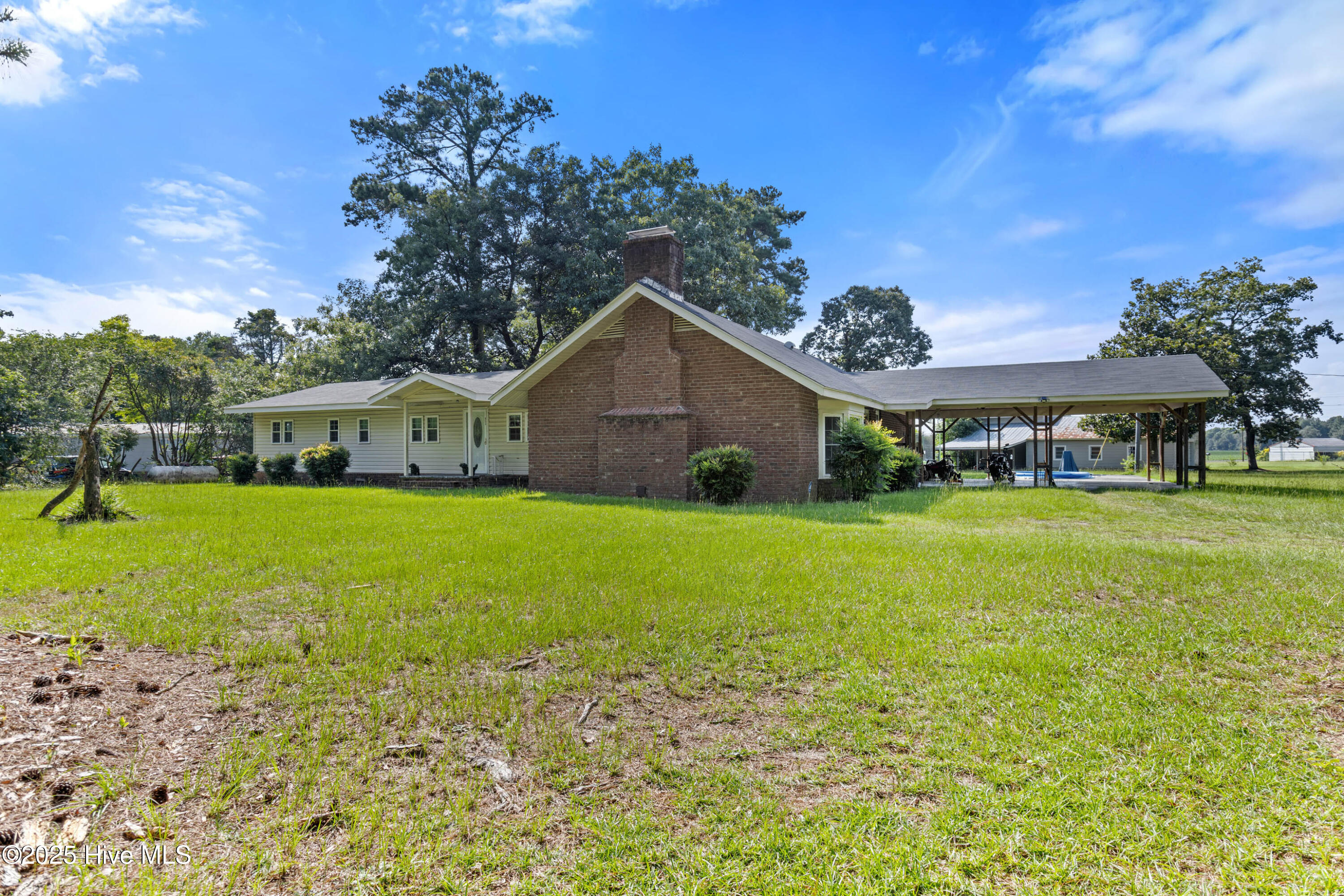 653 Seth Turner Road Property Photo 2