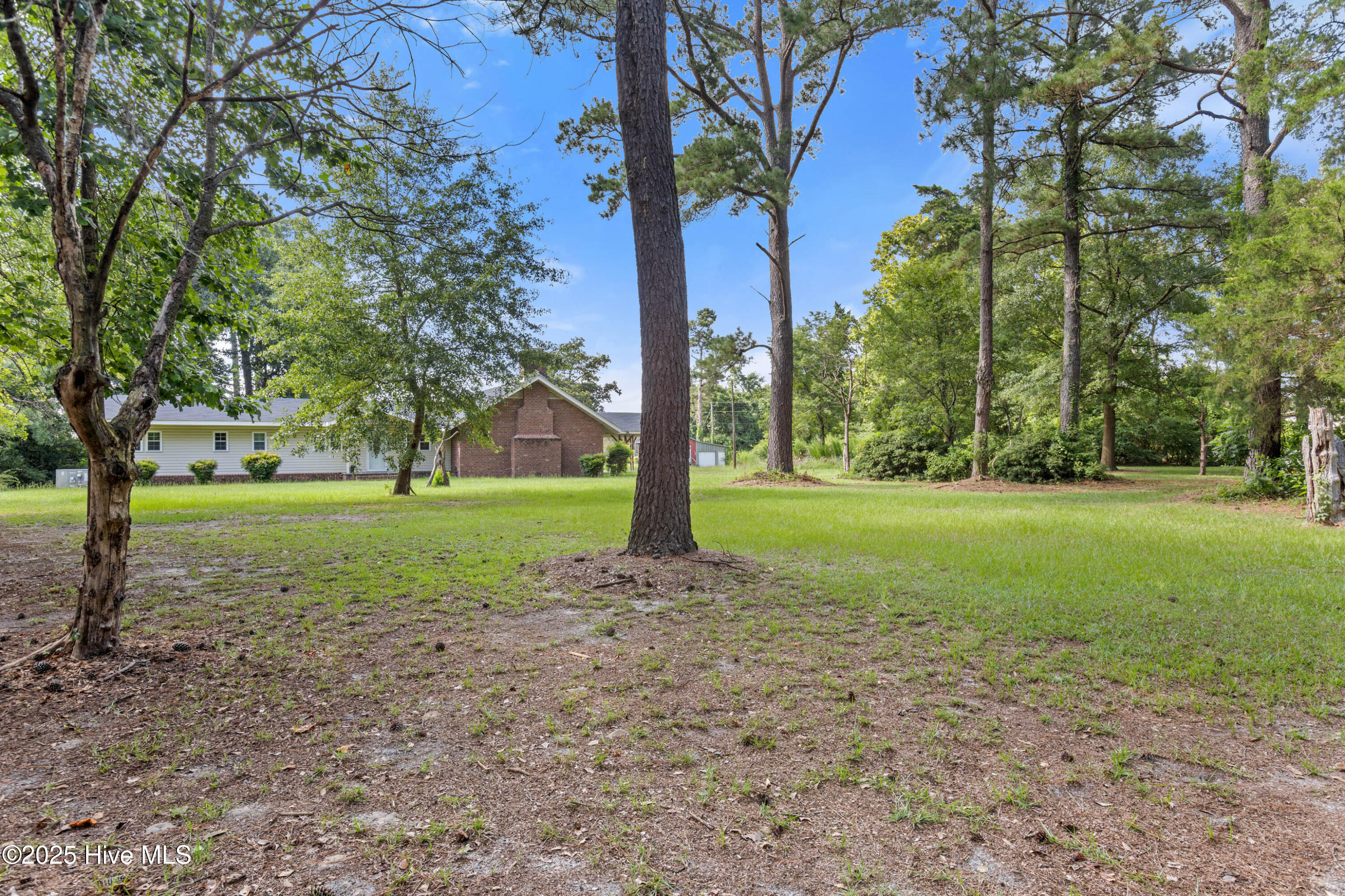 653 Seth Turner Road Property Photo 3