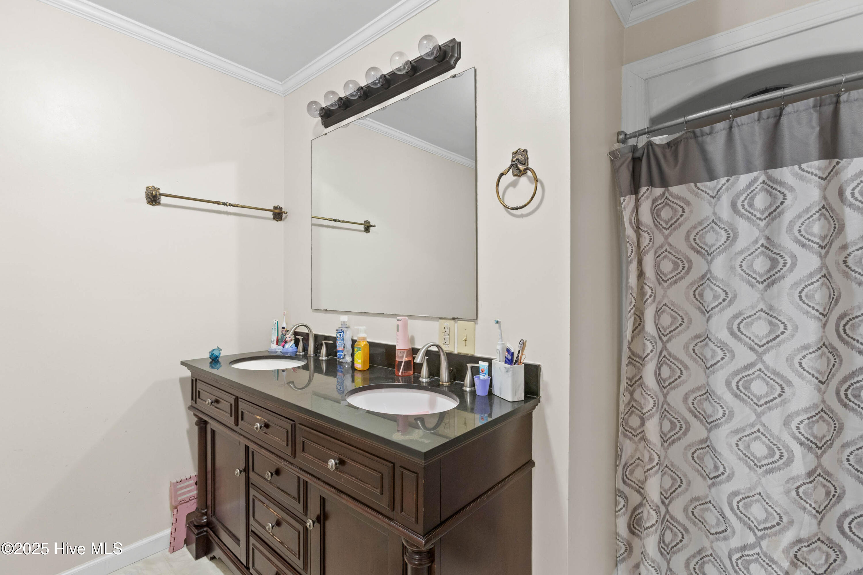 653 Seth Turner Road Property Photo 13