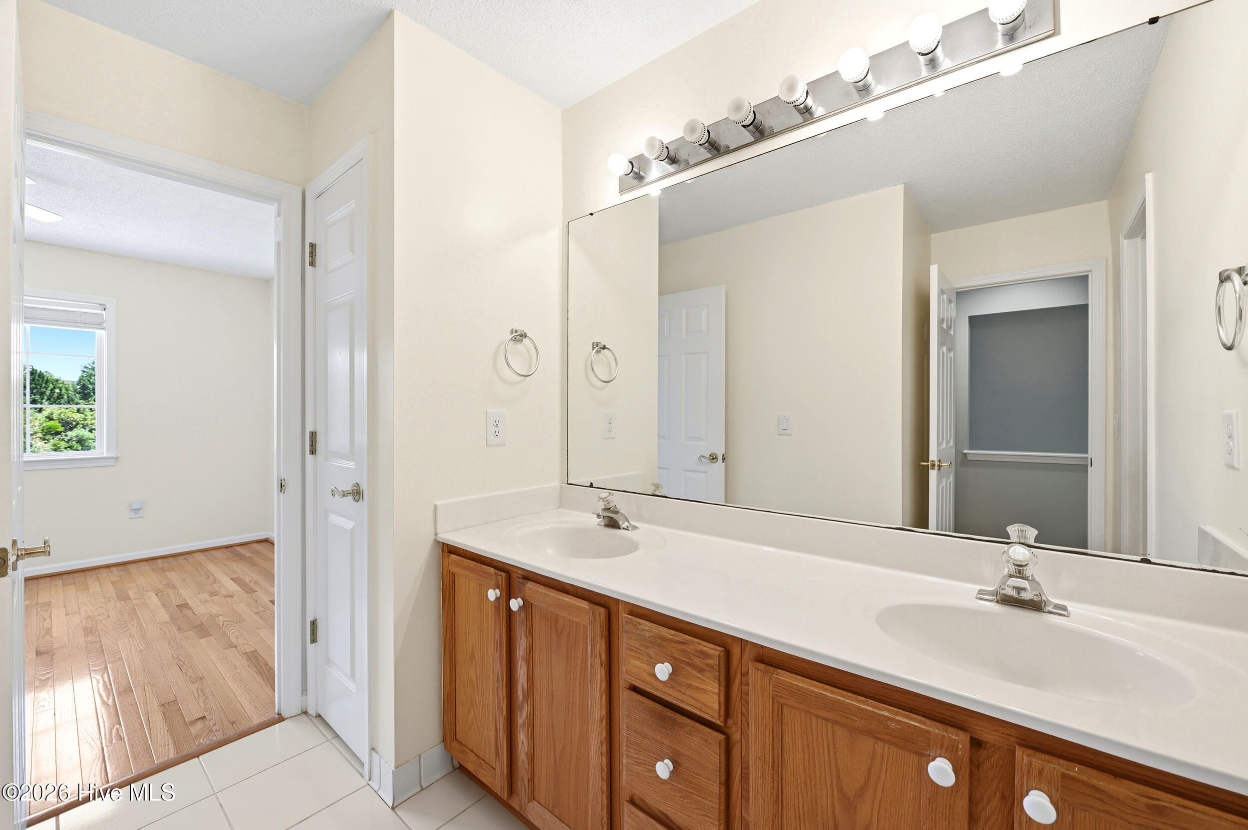 702 Tiara Drive Property Photo 13