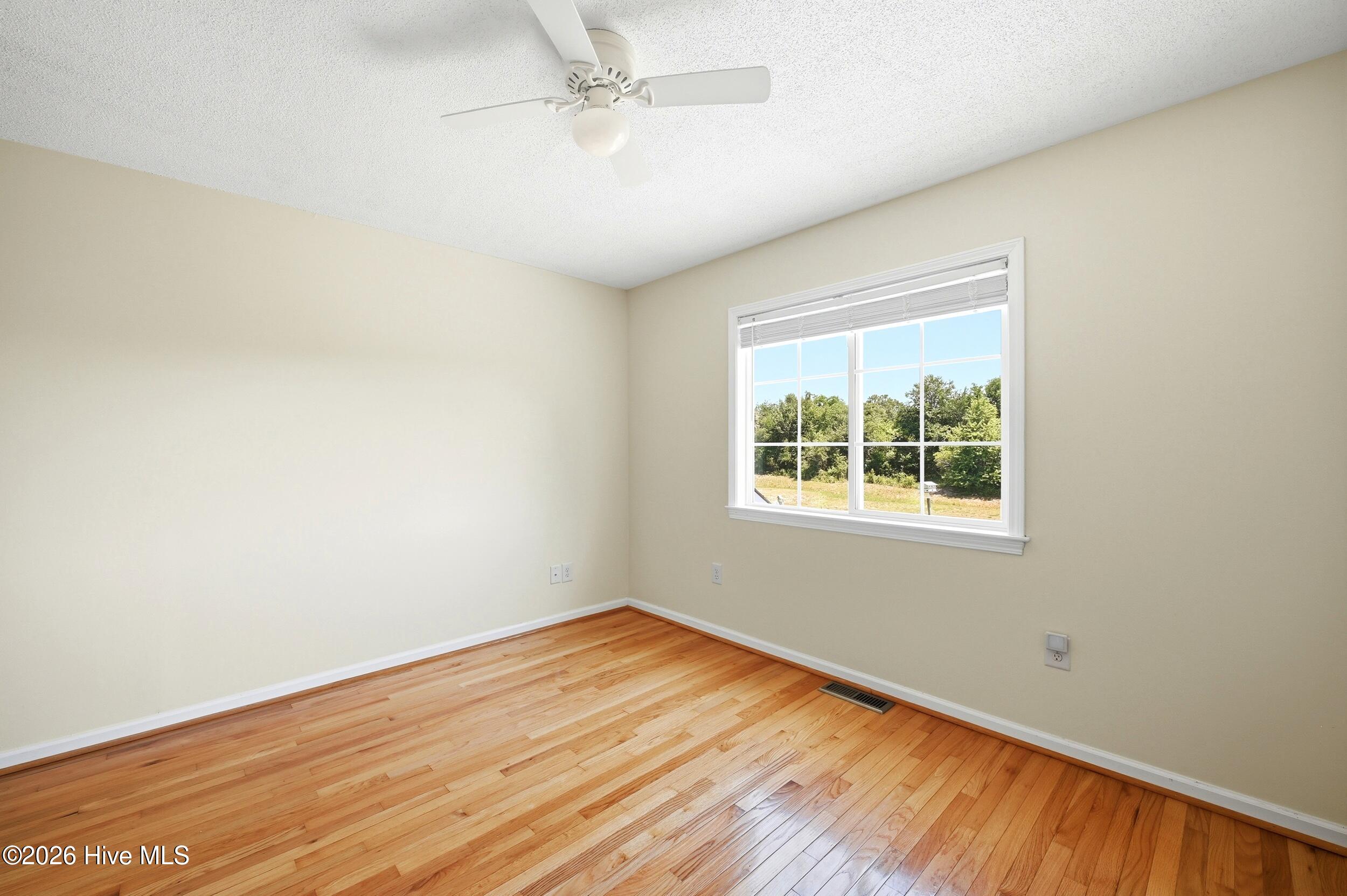 702 Tiara Drive Property Photo 14