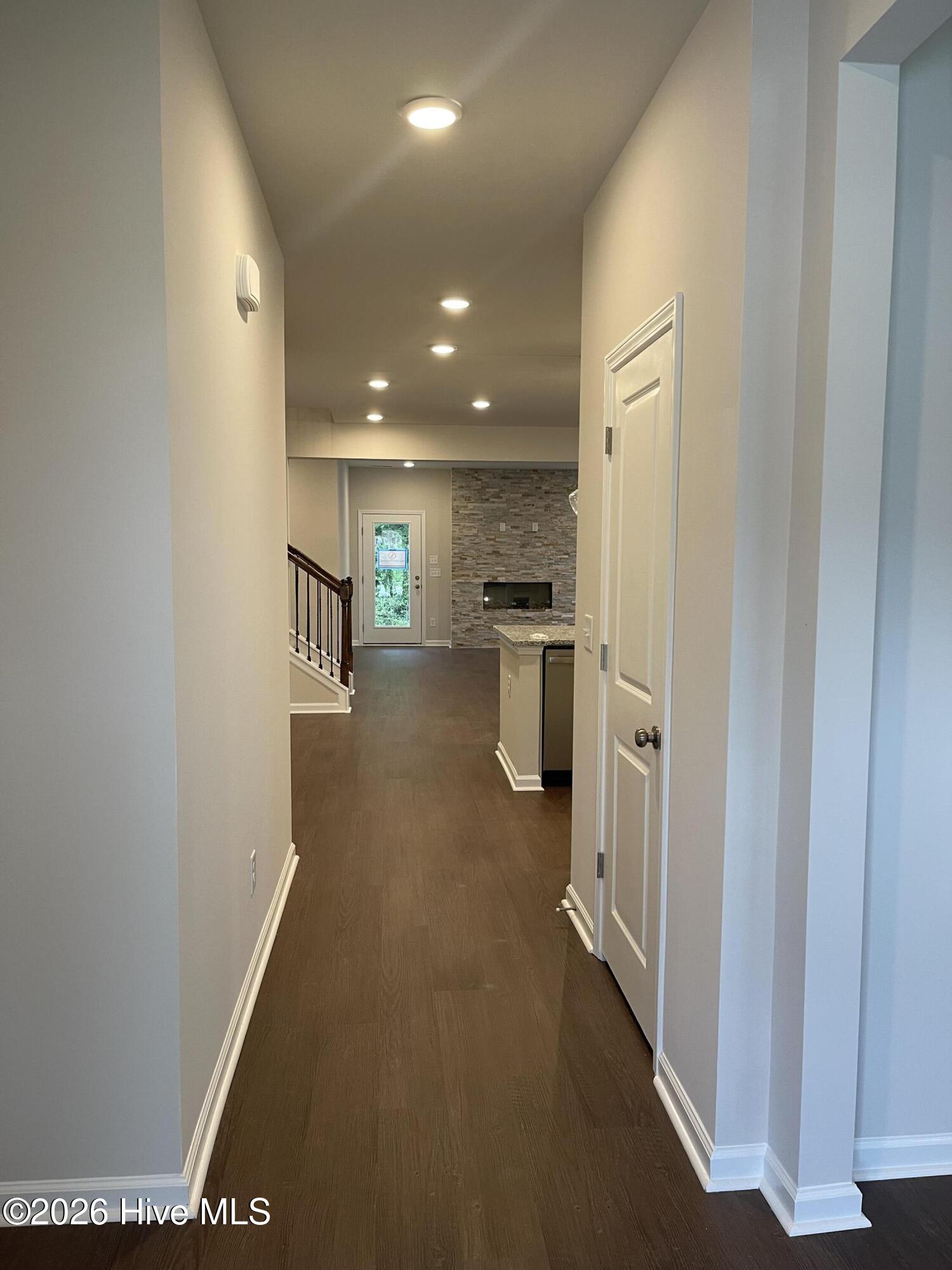 4206 Whitehouse Street Property Photo 5