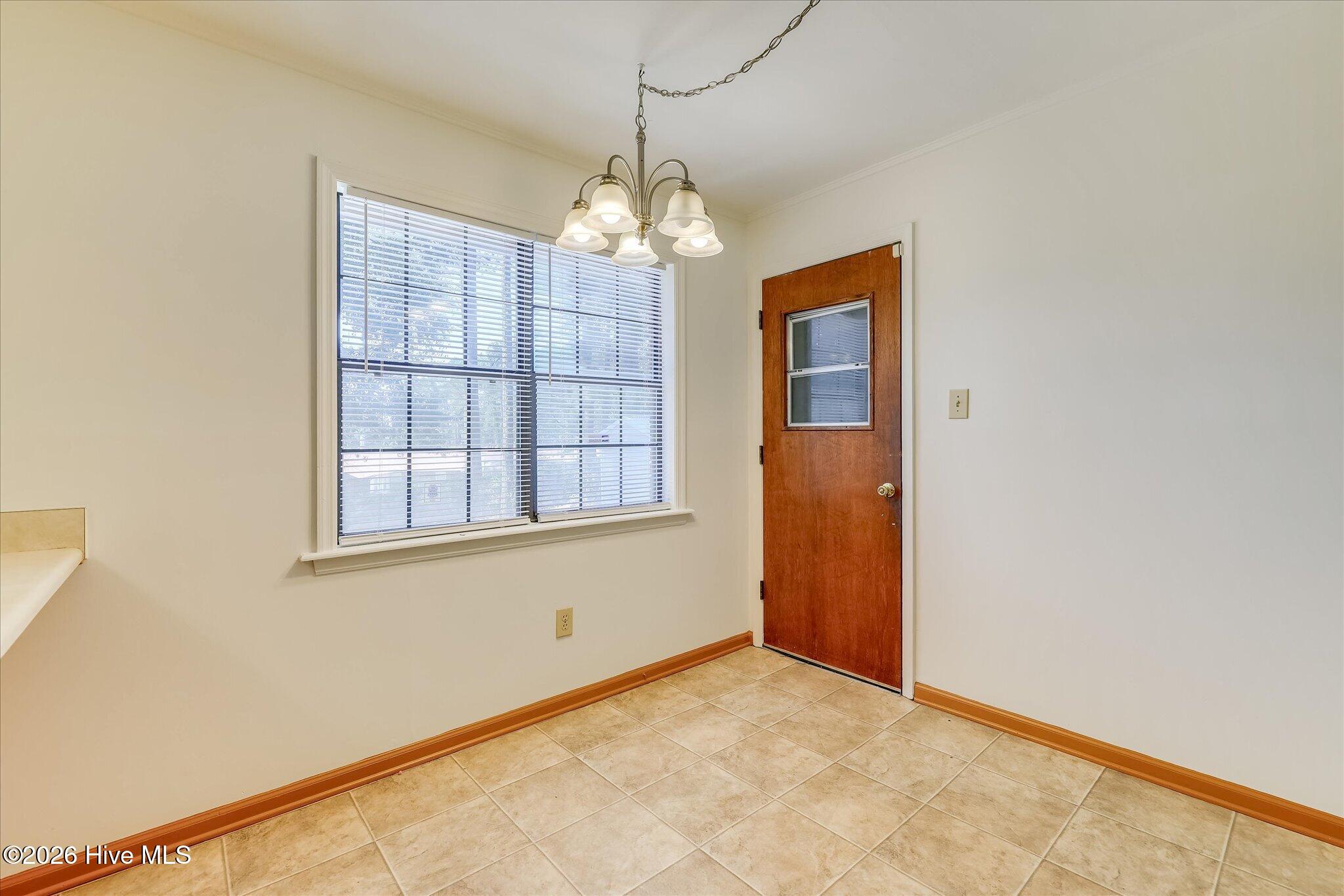 2326 Rutherford Avenue Property Photo 18