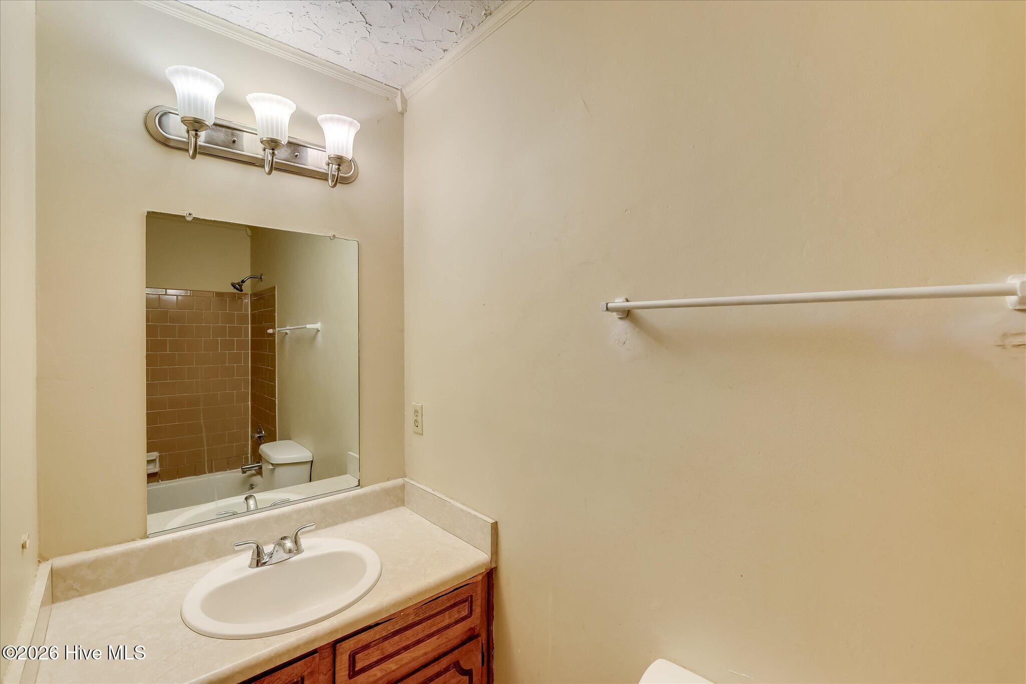 2326 Rutherford Avenue Property Photo 27