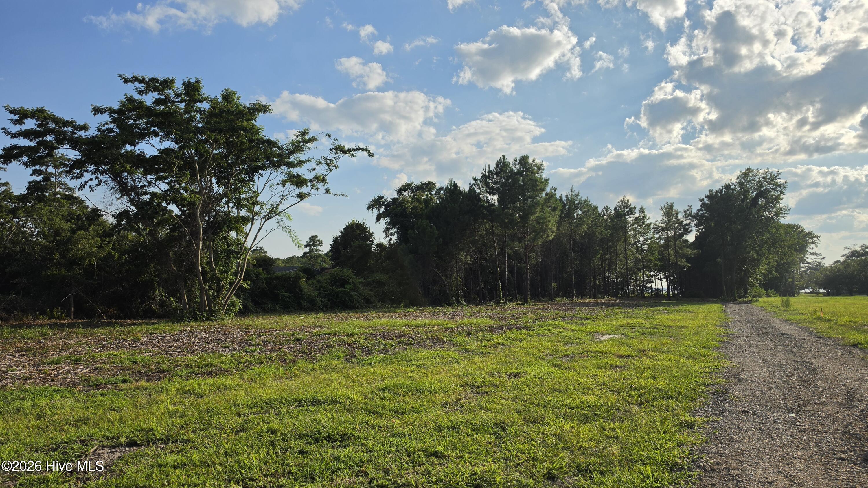 843 3 Highway 101 Property Photo 1