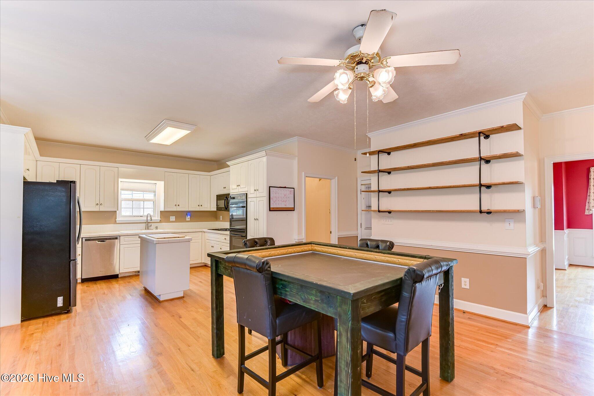 226 Stonington Drive Property Photo 12