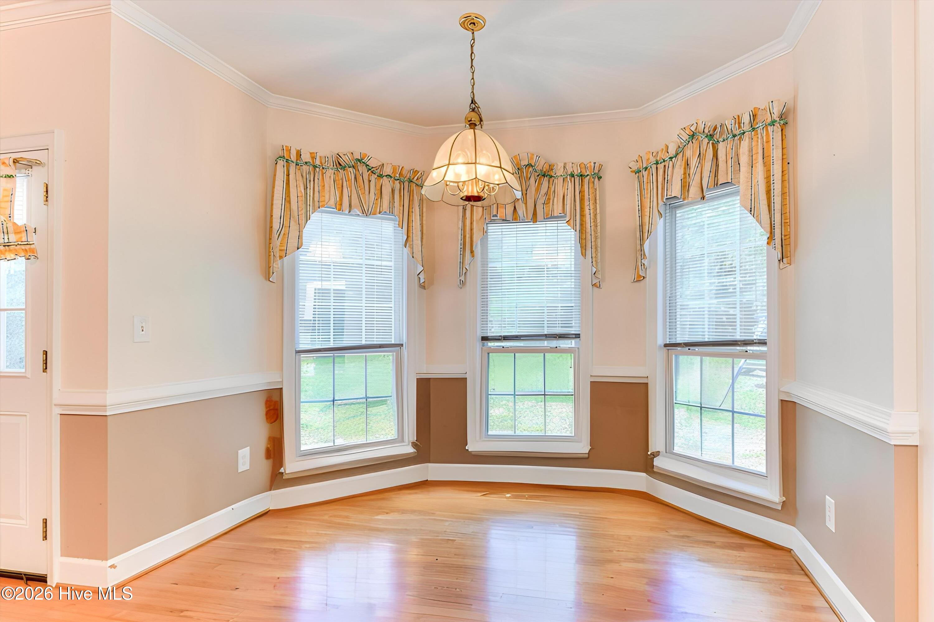226 Stonington Drive Property Photo 15