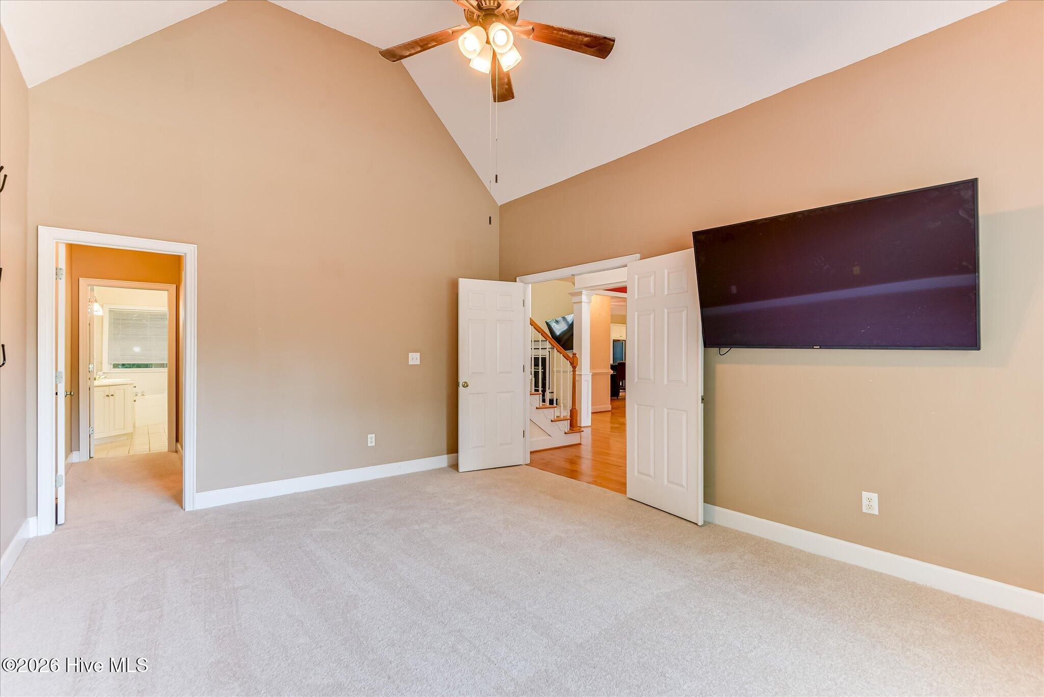 226 Stonington Drive Property Photo 30
