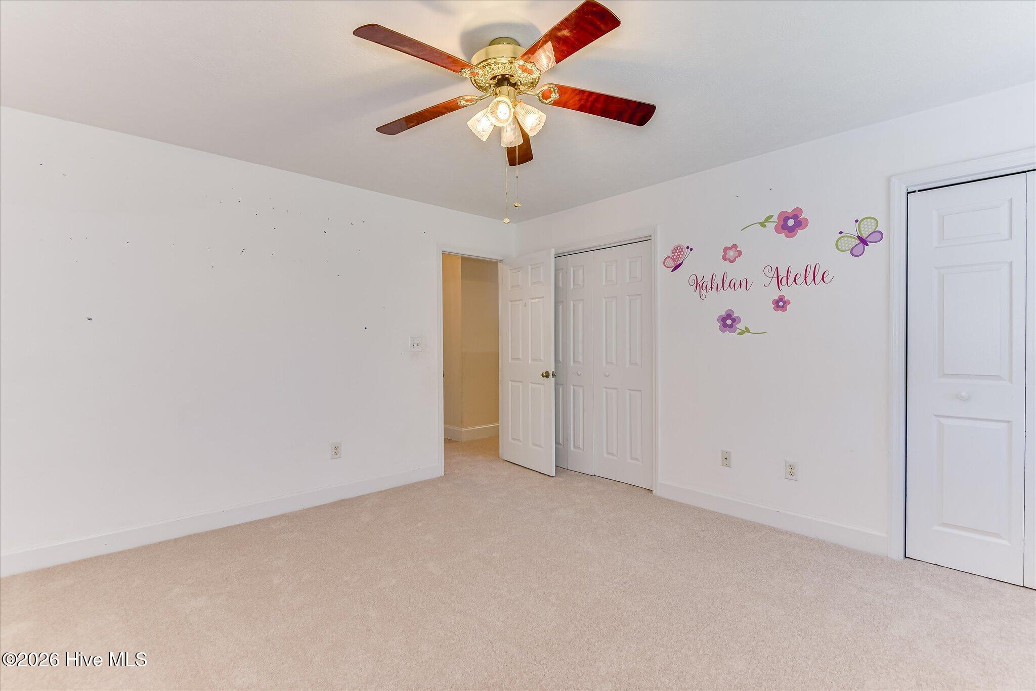 226 Stonington Drive Property Photo 39
