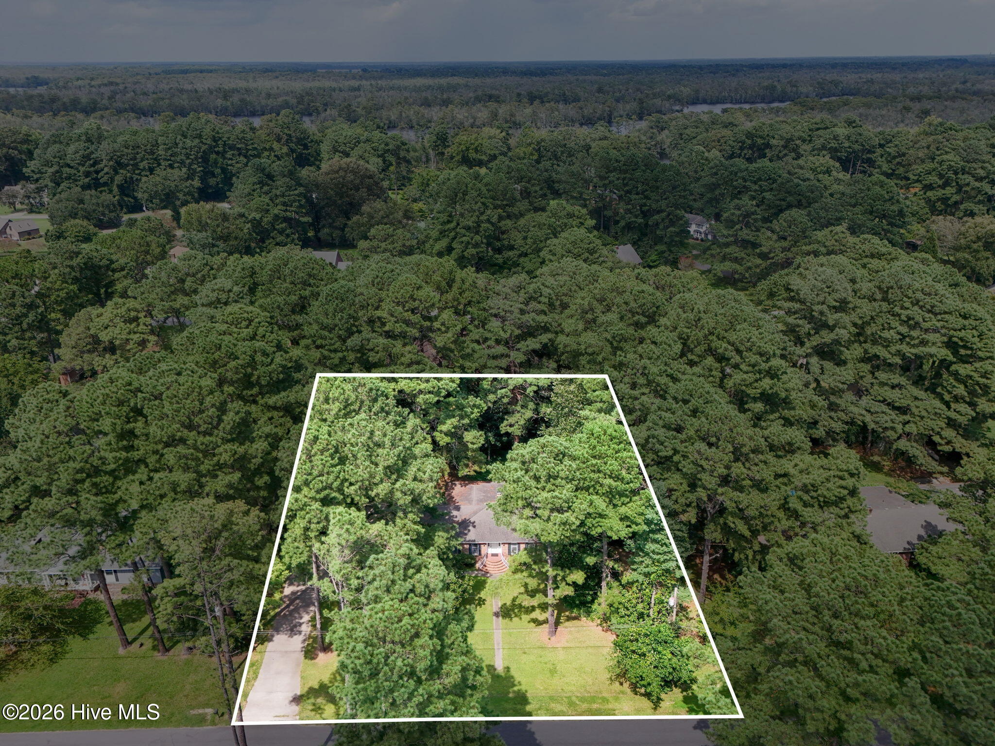 108 Hunters Trail E Property Photo 5