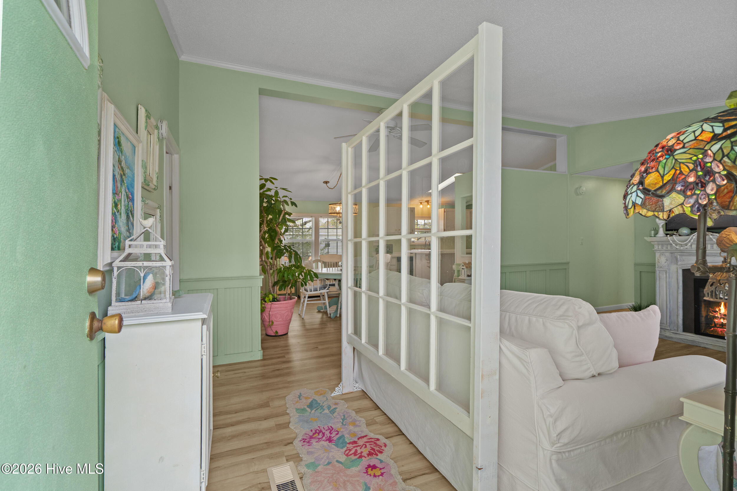 1085 Waterview Lane Property Photo 3