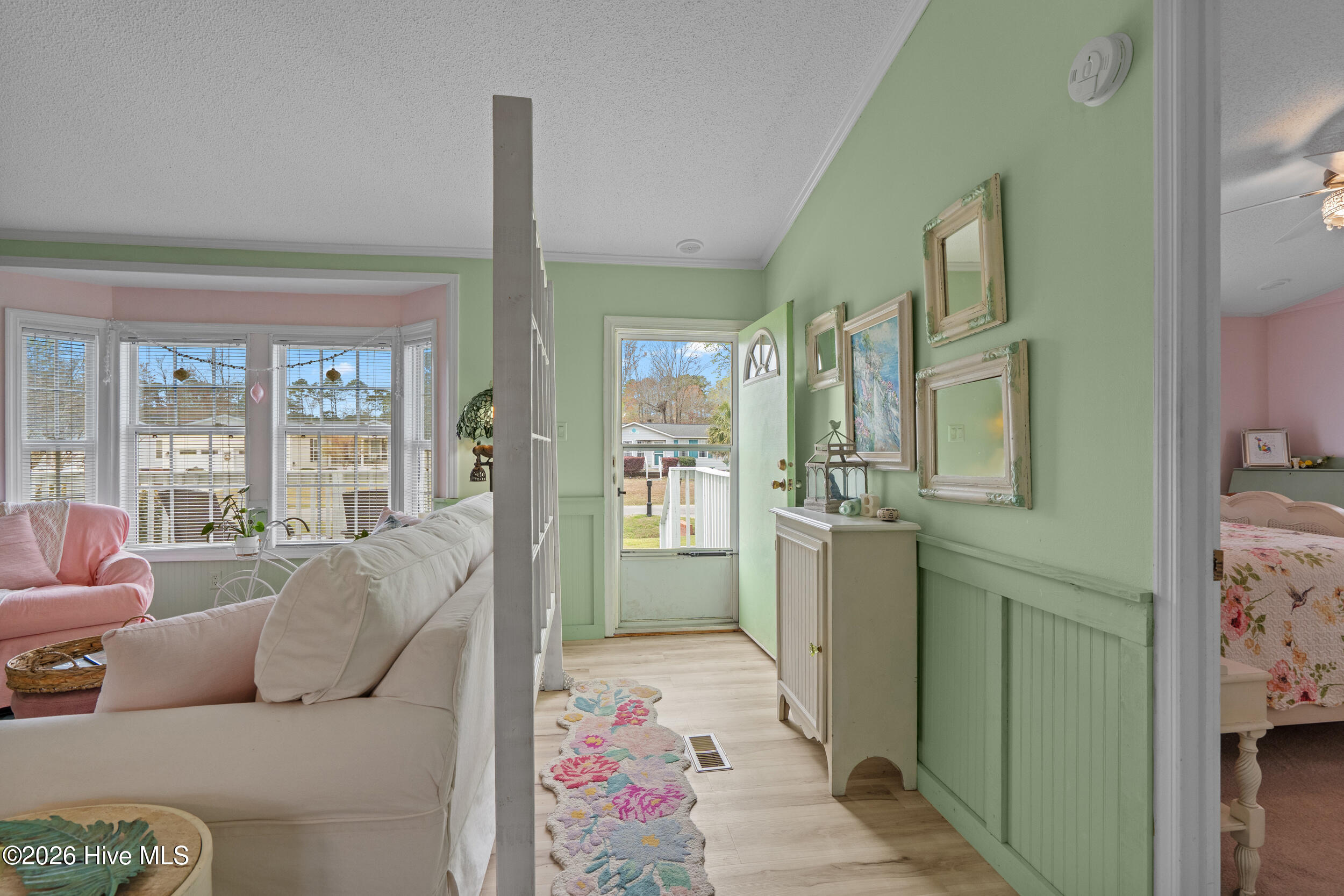 1085 Waterview Lane Property Photo 4