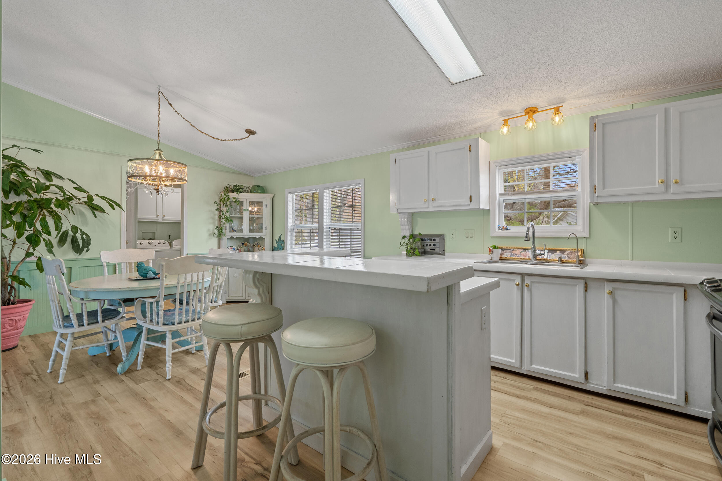 1085 Waterview Lane Property Photo 11