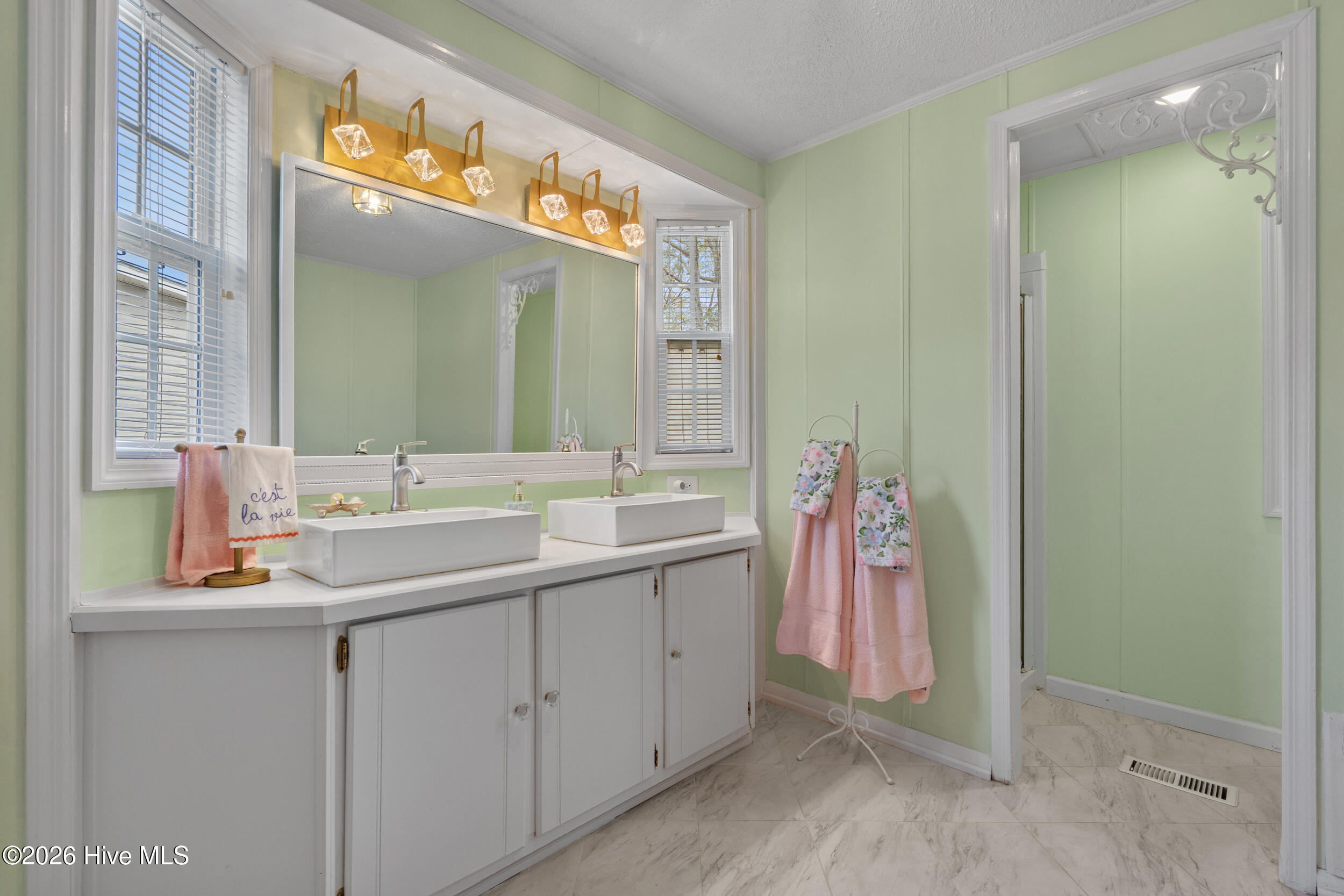 1085 Waterview Lane Property Photo 19