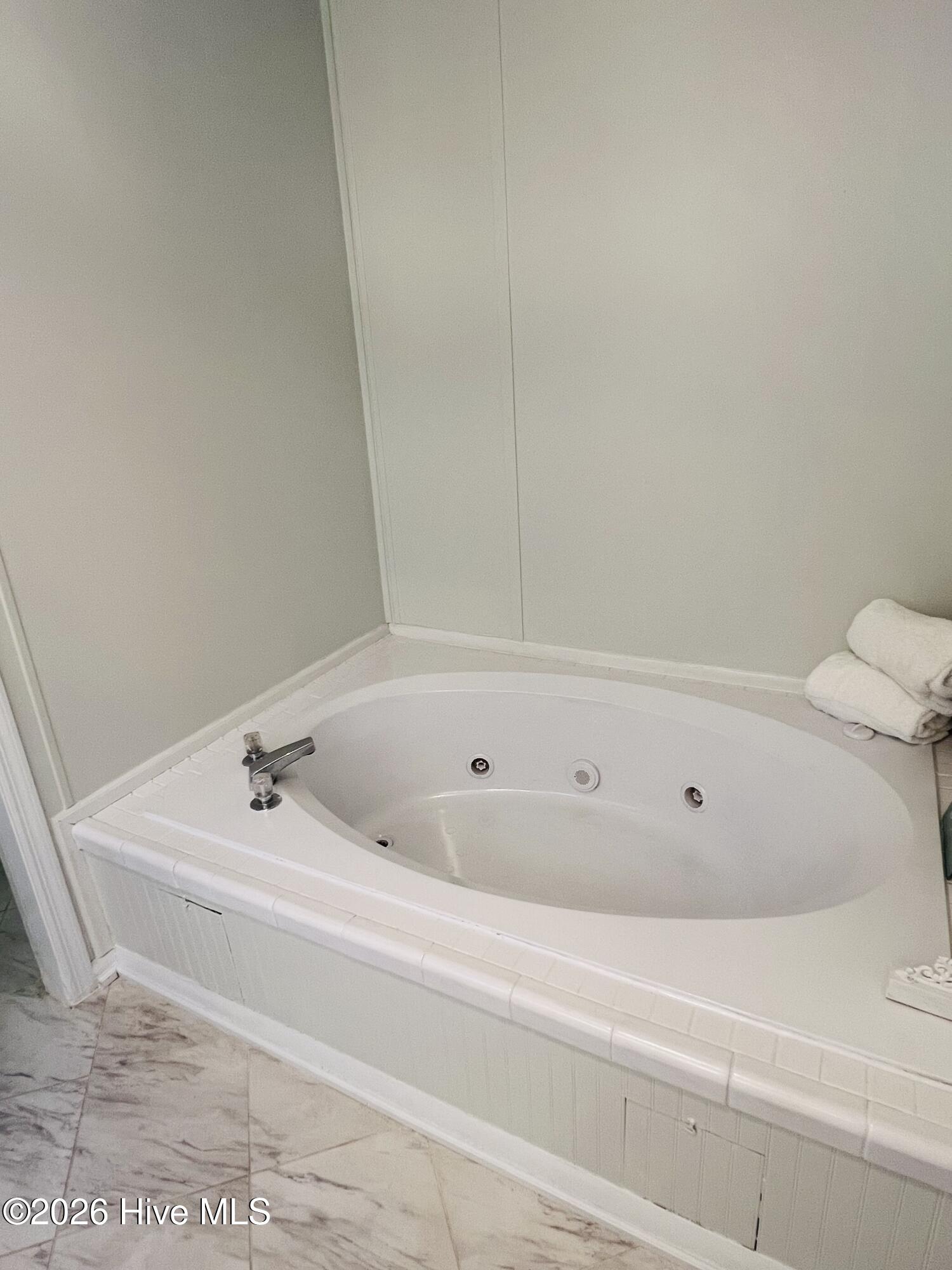 1085 Waterview Lane Property Photo 20