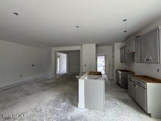 117 Calloway Drive Property Photo 7