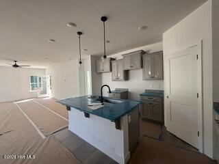 113 Calloway Drive Property Photo 6