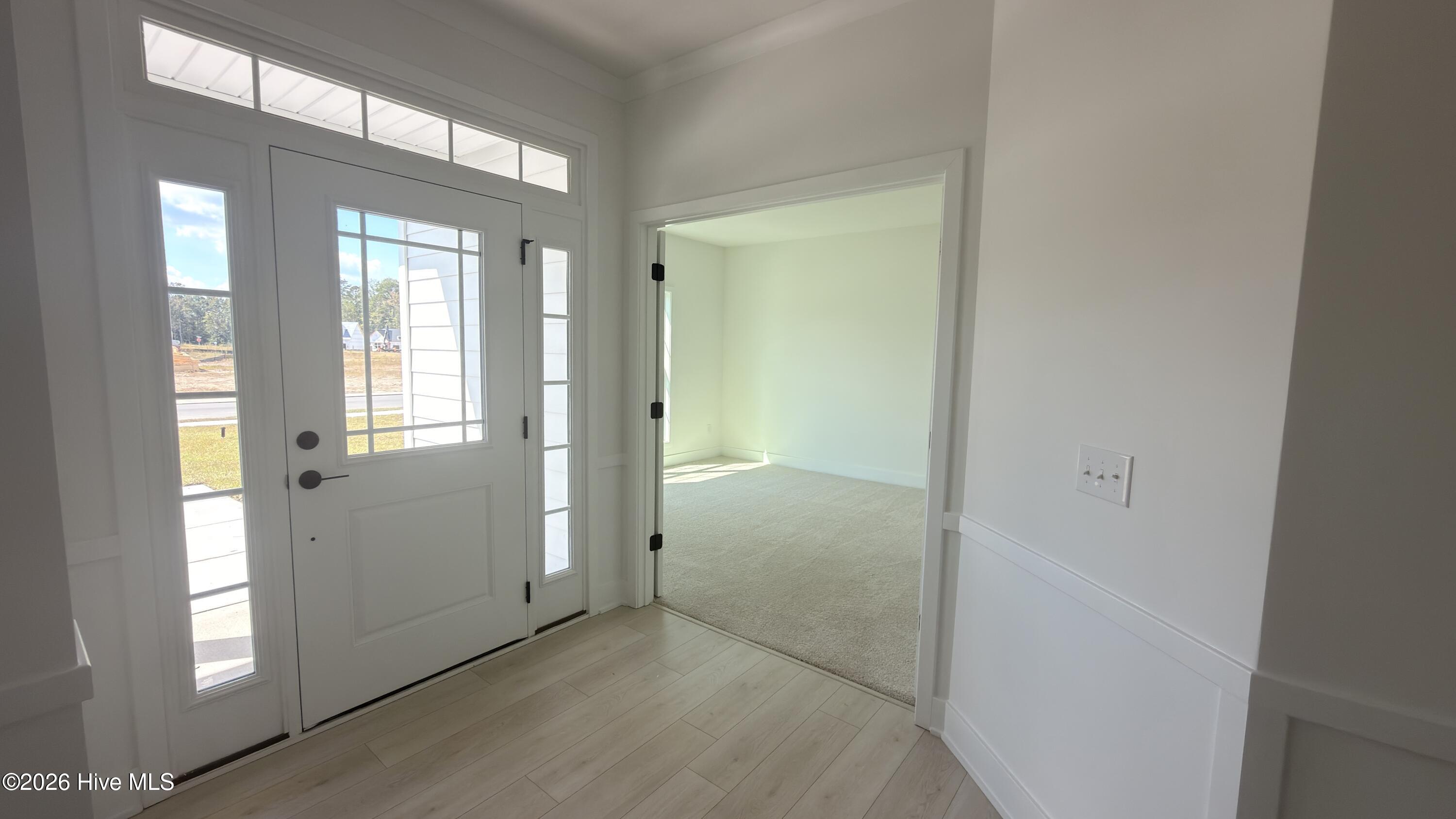 2129 Sandbrook Loop Property Photo 7