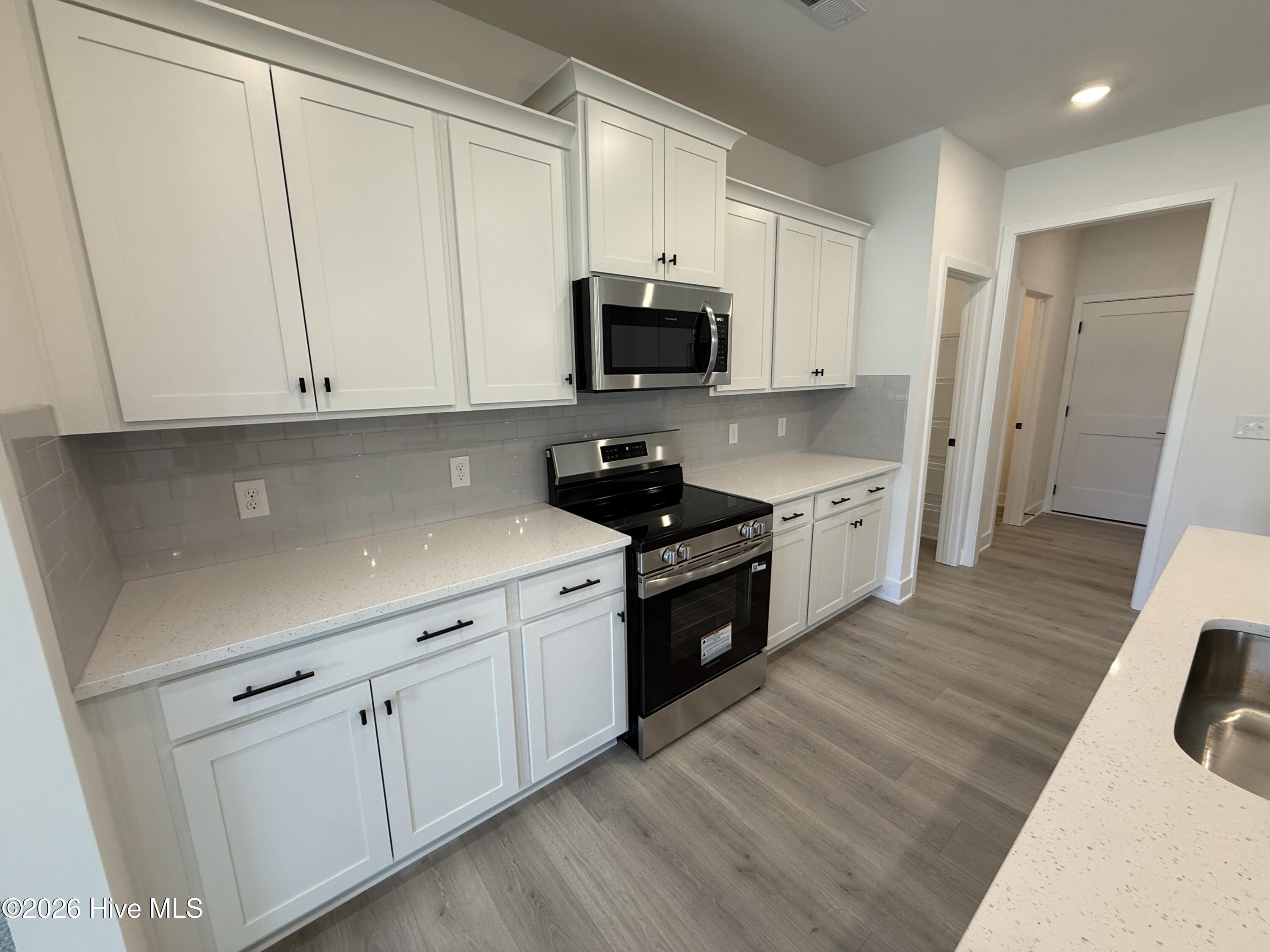 2129 Sandbrook Loop Property Photo 23
