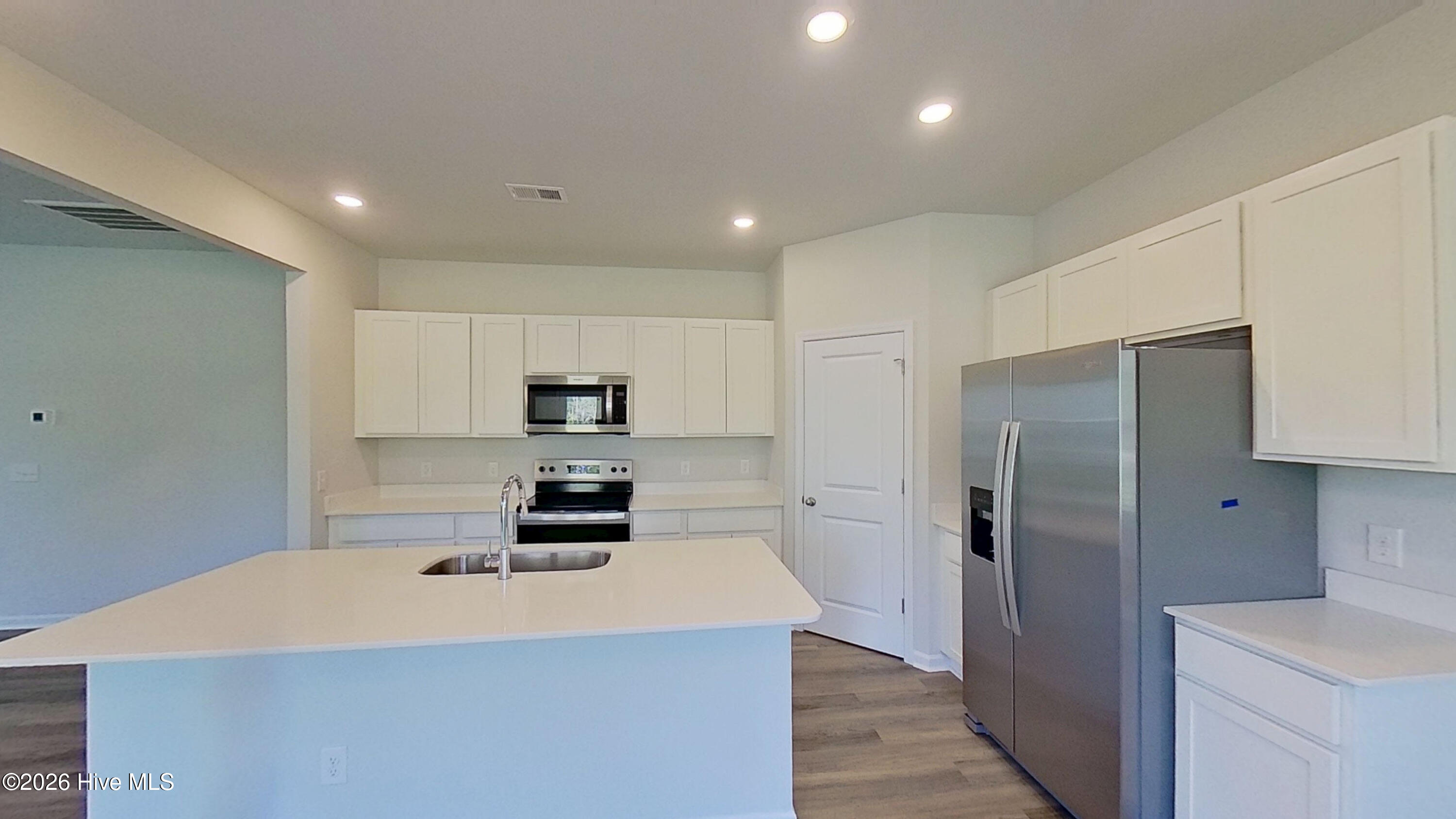 1095 Hanson Drive Property Photo 6
