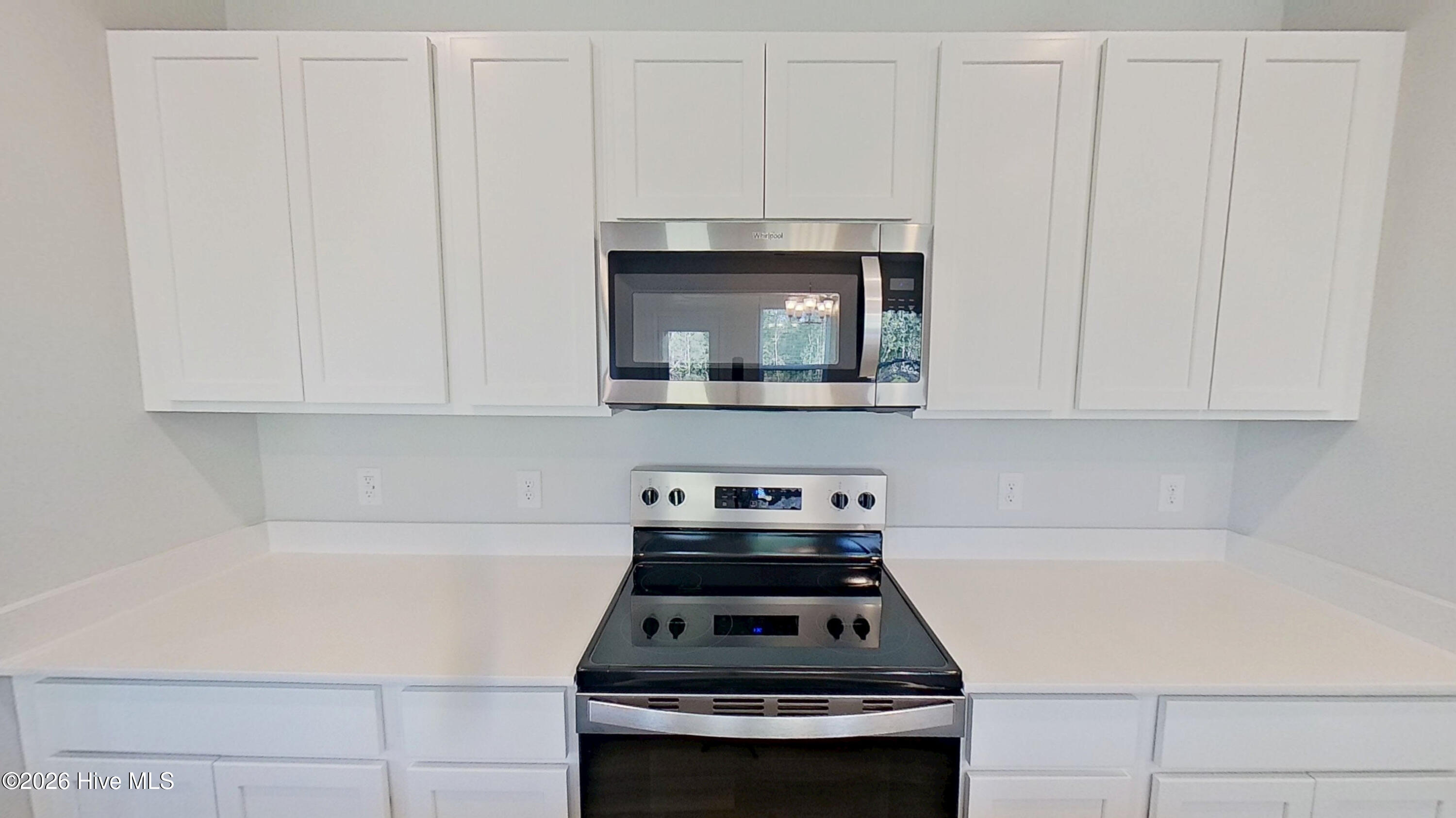 1095 Hanson Drive Property Photo 8
