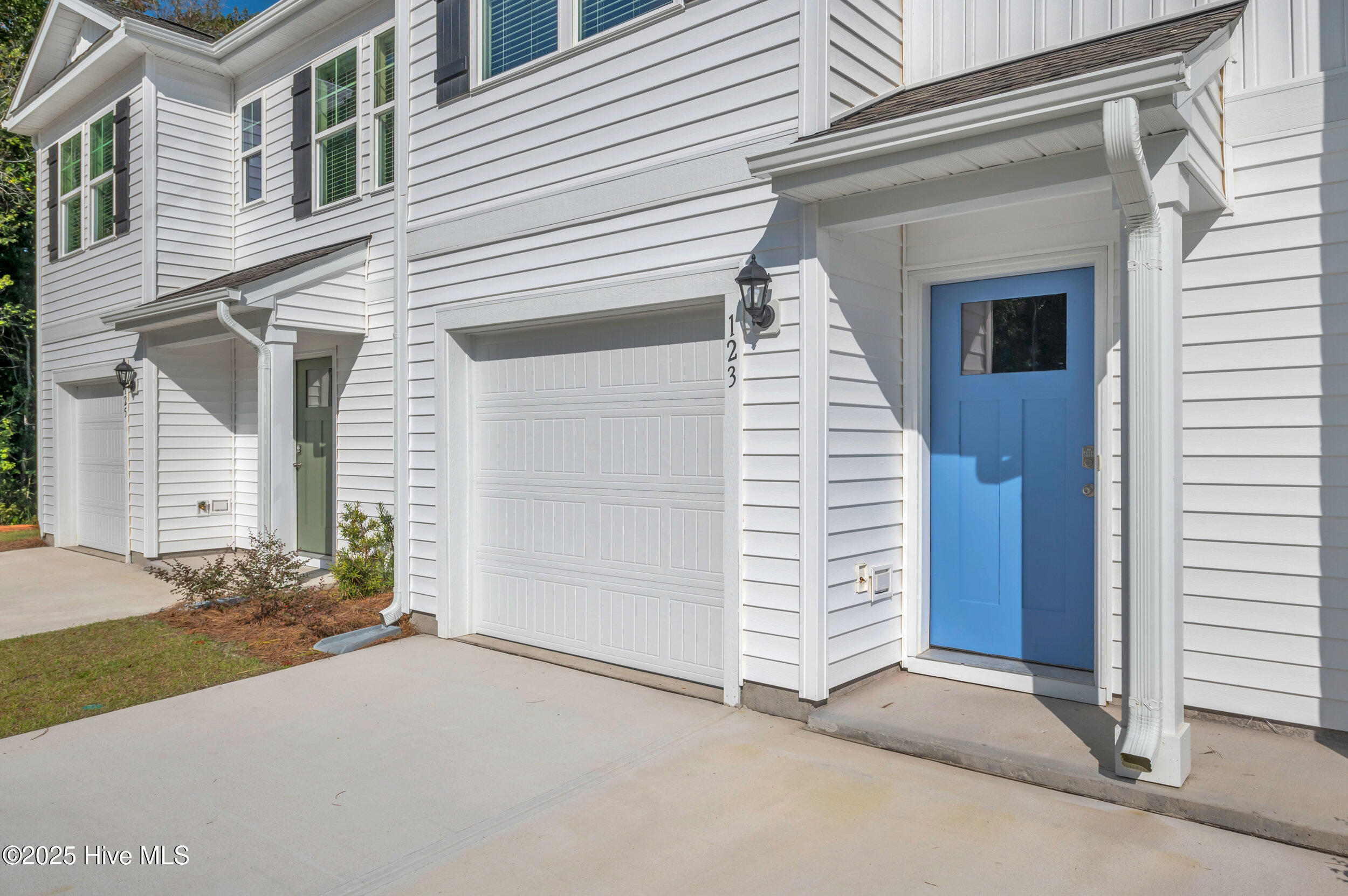 123 S Grassland Road Property Photo 3