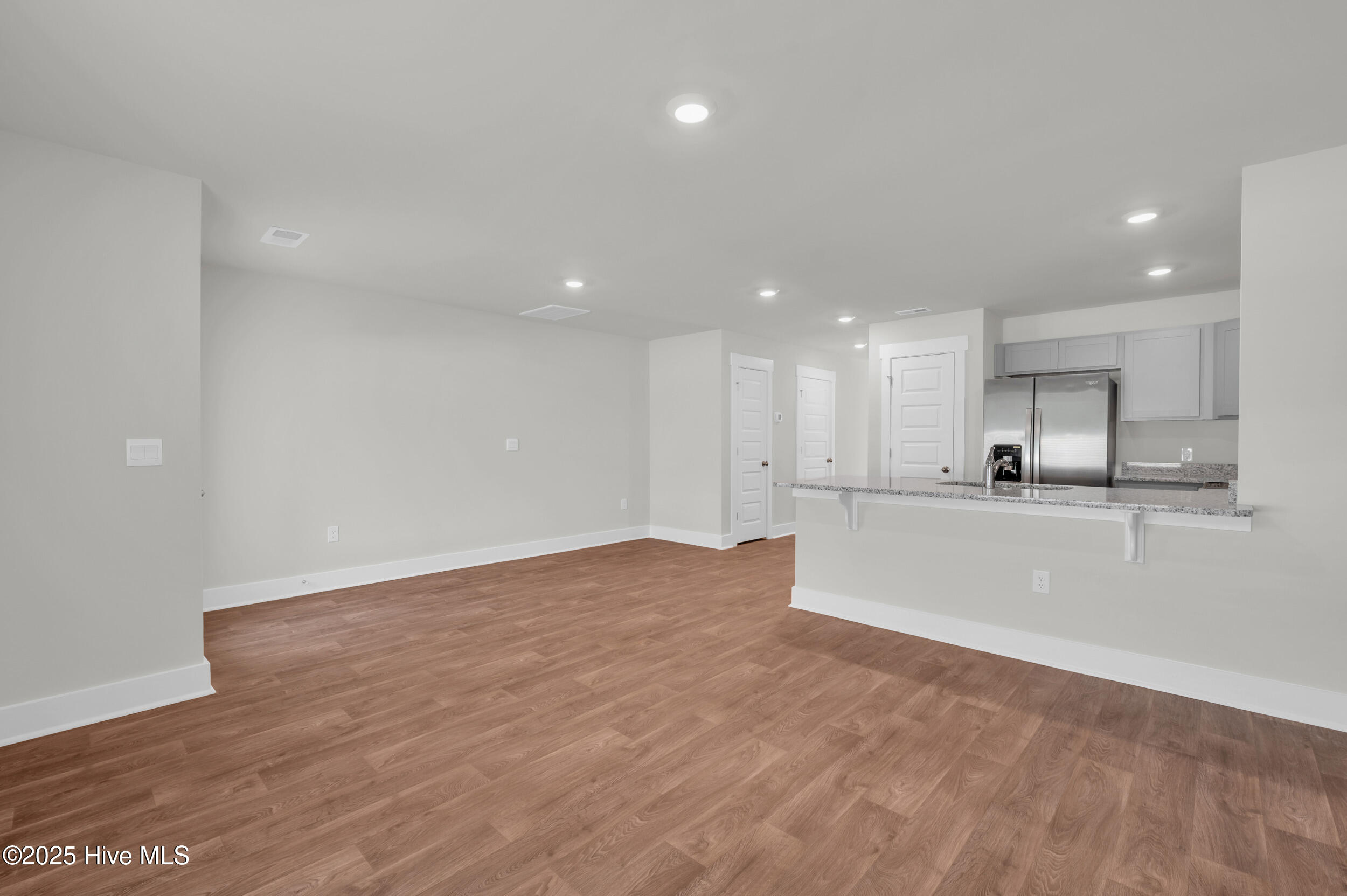 123 S Grassland Road Property Photo 10