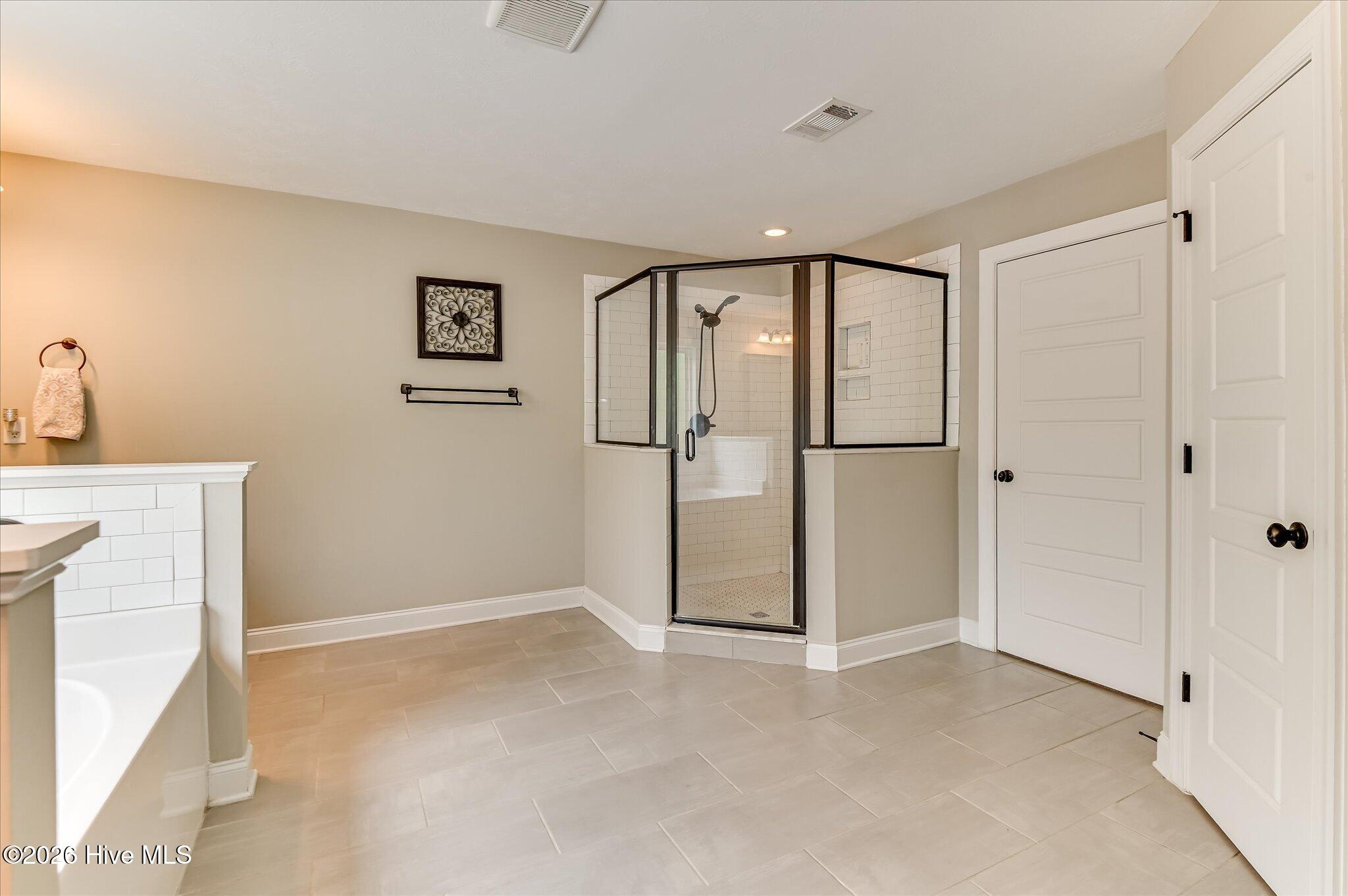 5750 Whispering Pines Way Property Photo 43