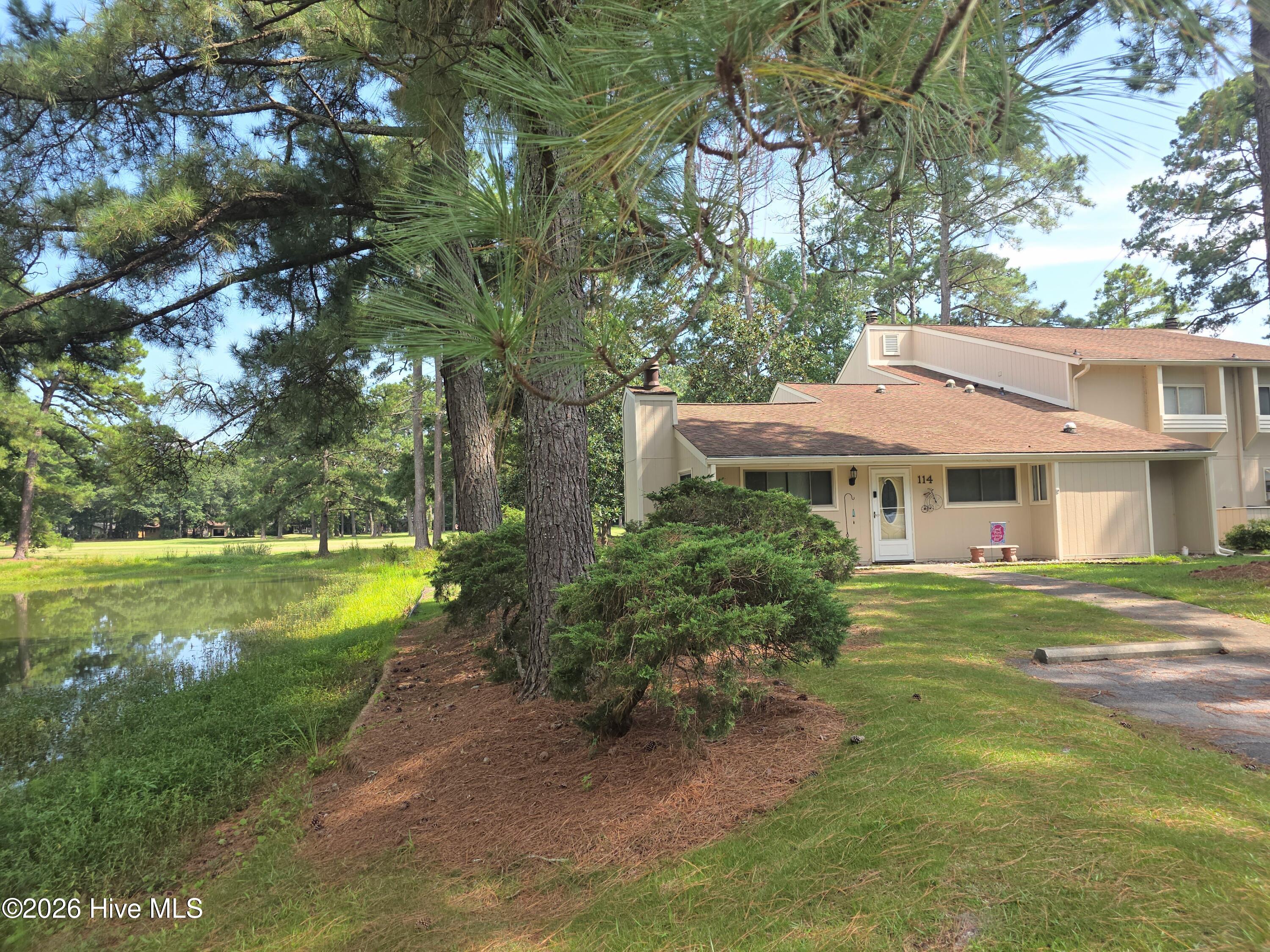 114 Quarterdeck Property Photo 3