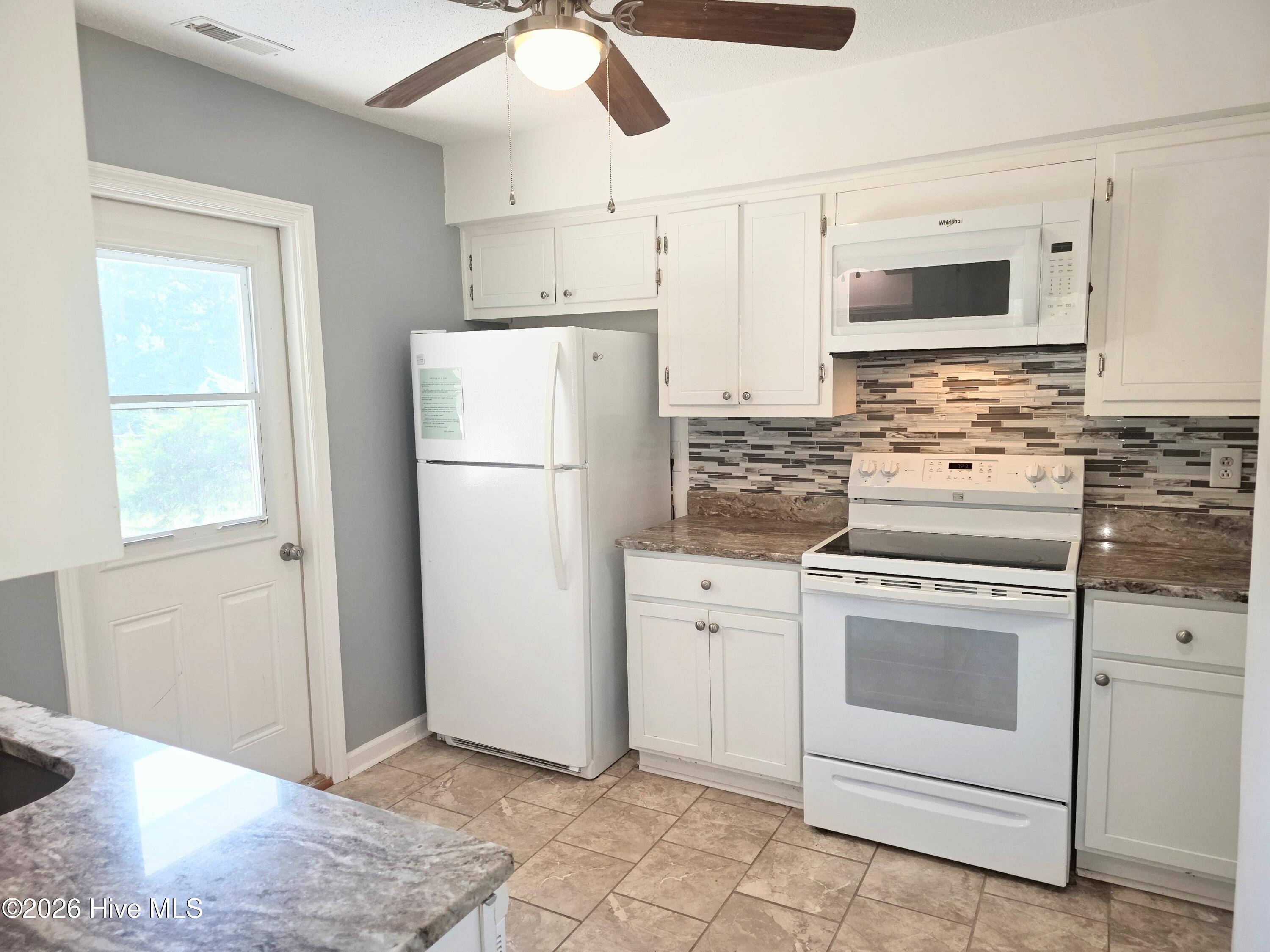 114 Quarterdeck Property Photo 18