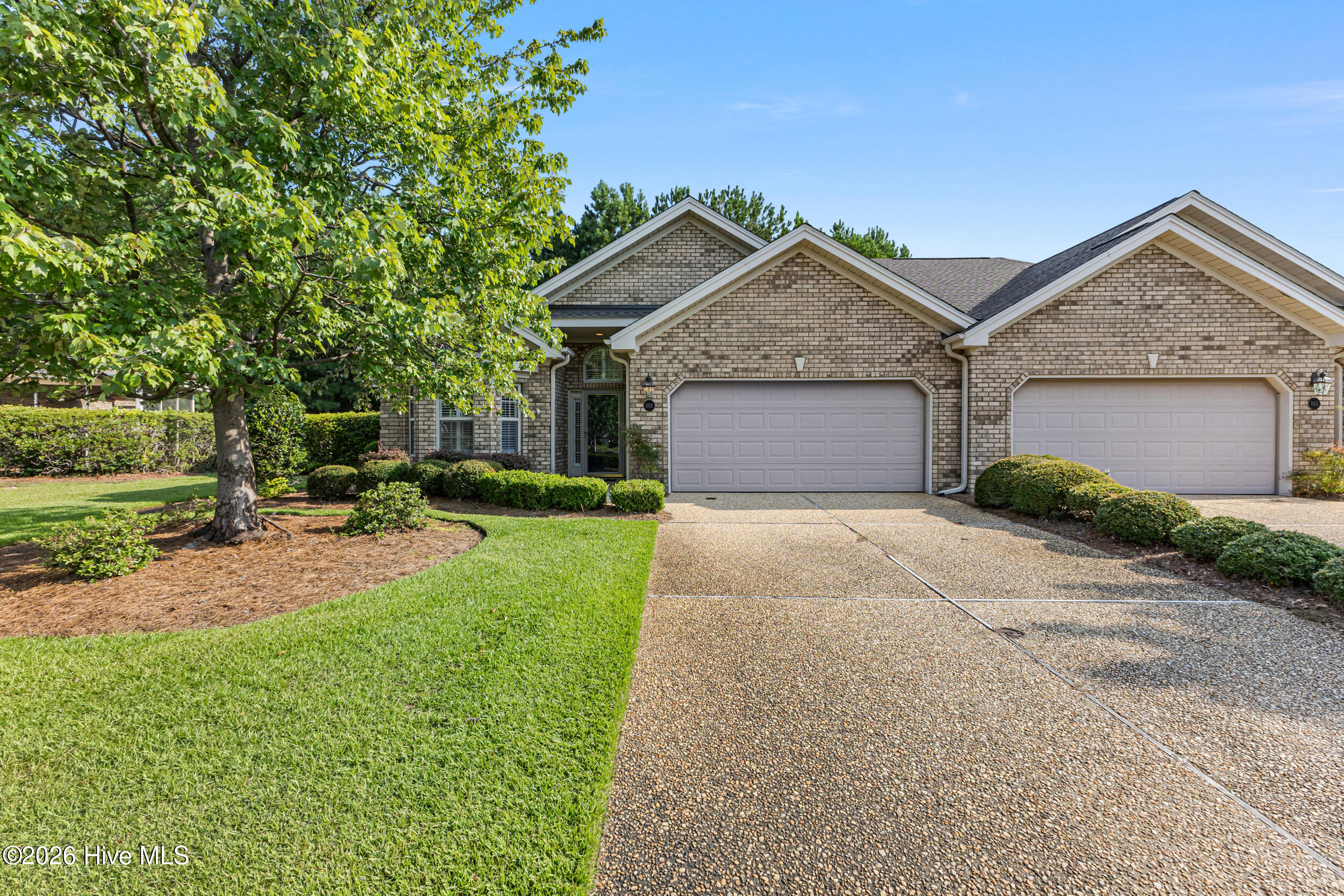 1113 Springfield Drive Property Photo 4