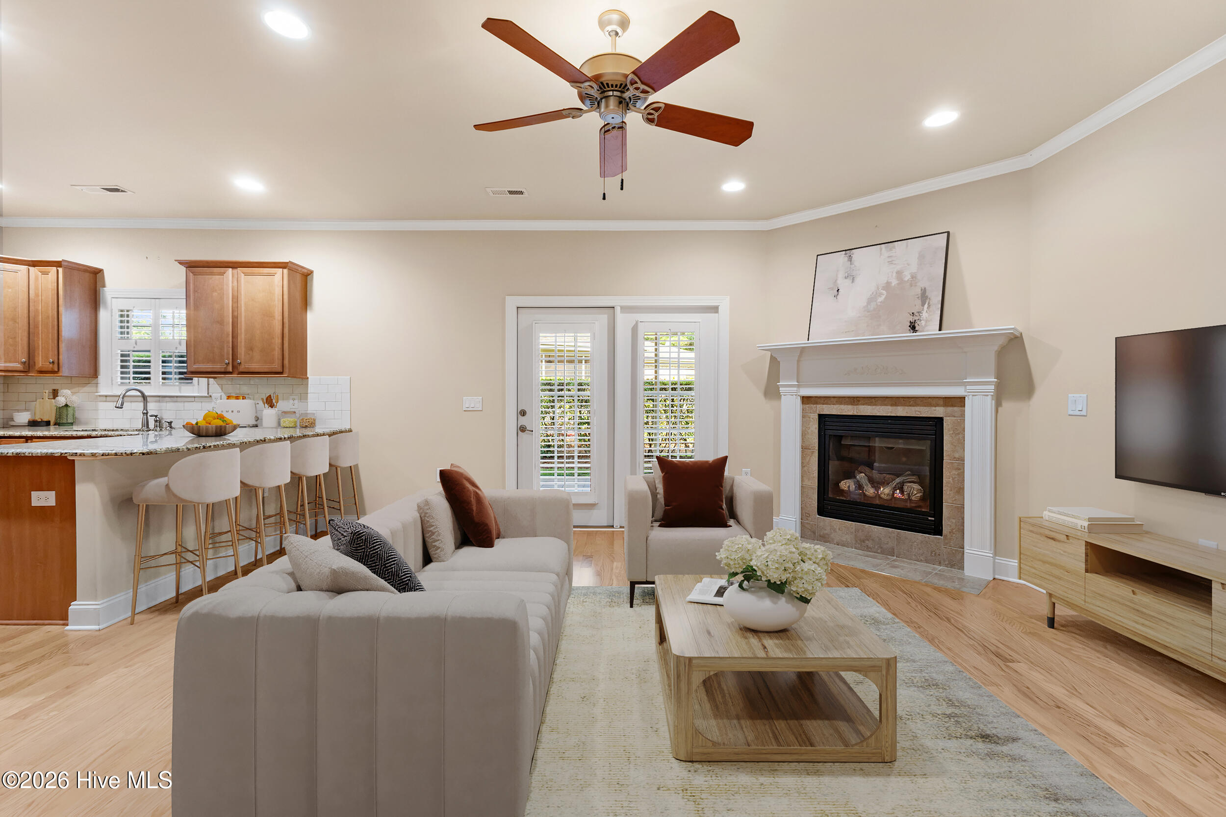 1113 Springfield Drive Property Photo 11