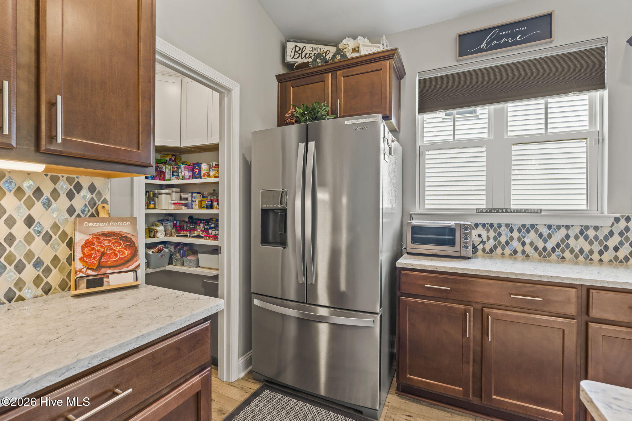 450 Mcalister Drive Property Photo 11