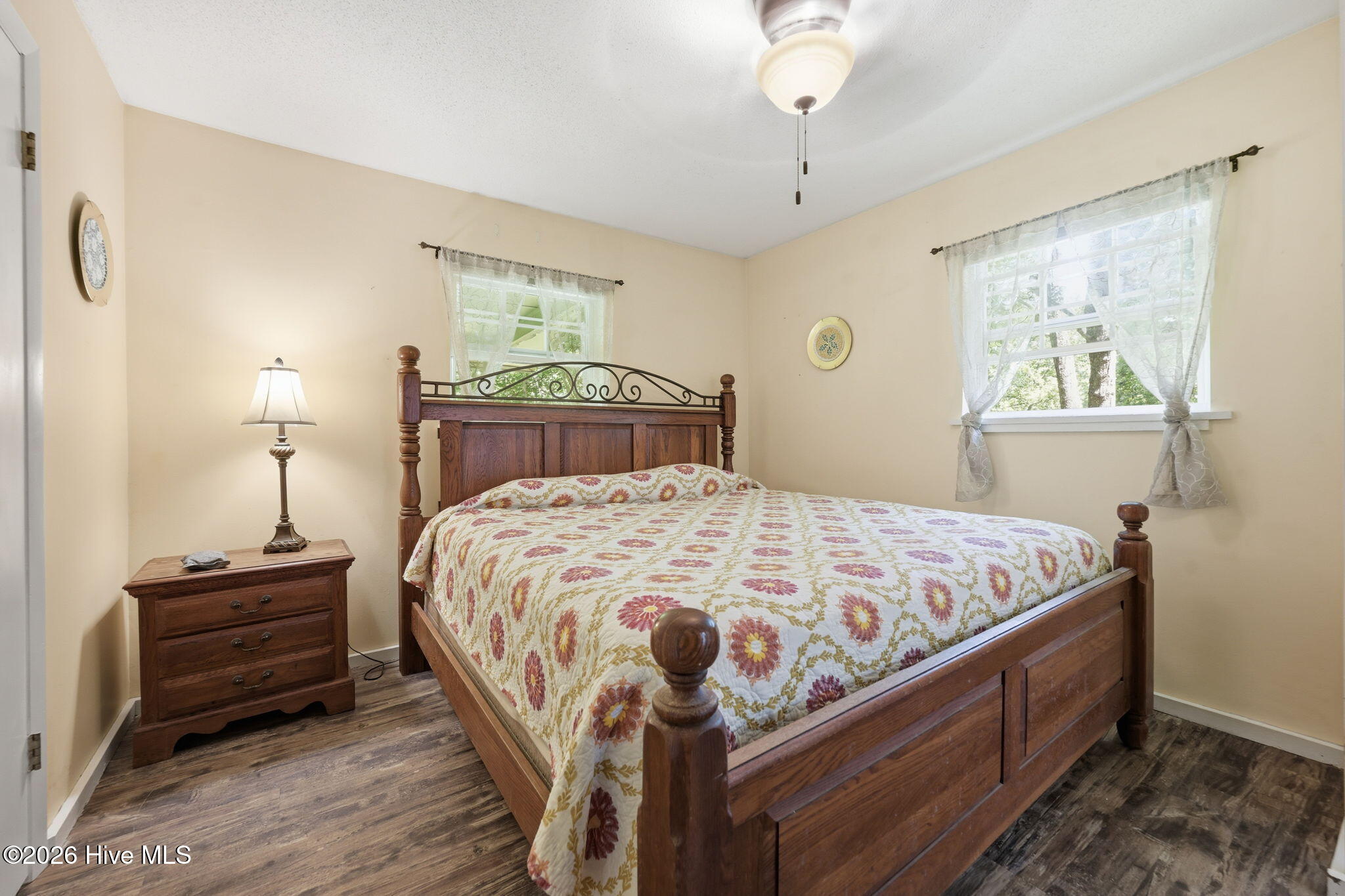452 Paradise Road Property Photo 10