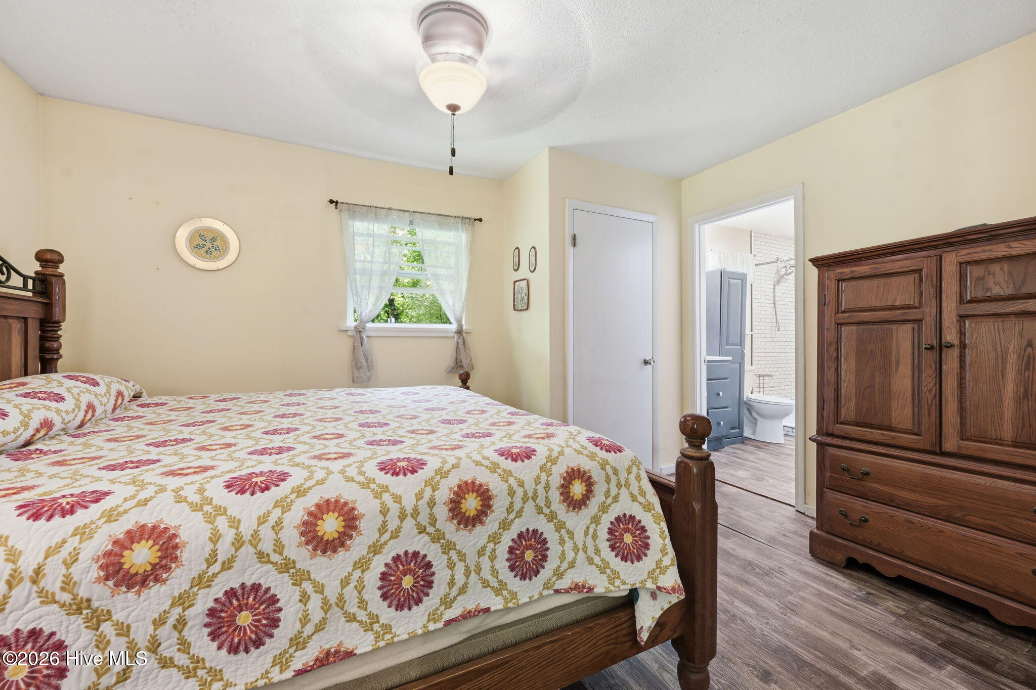 452 Paradise Road Property Photo 11