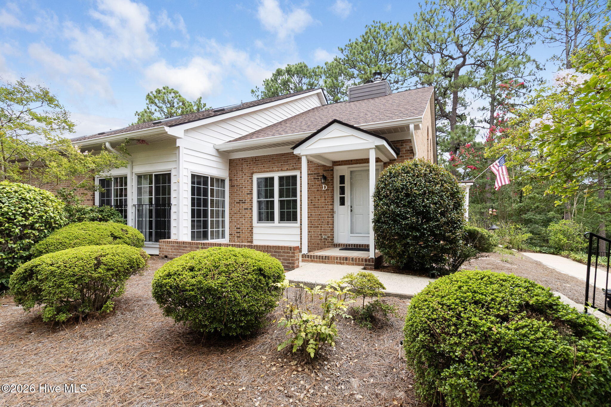 12 Pinehurst Manor Drive D Property Photo 1