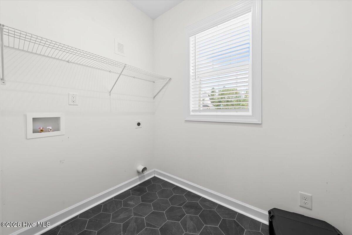 83 Rush Lane Property Photo 11