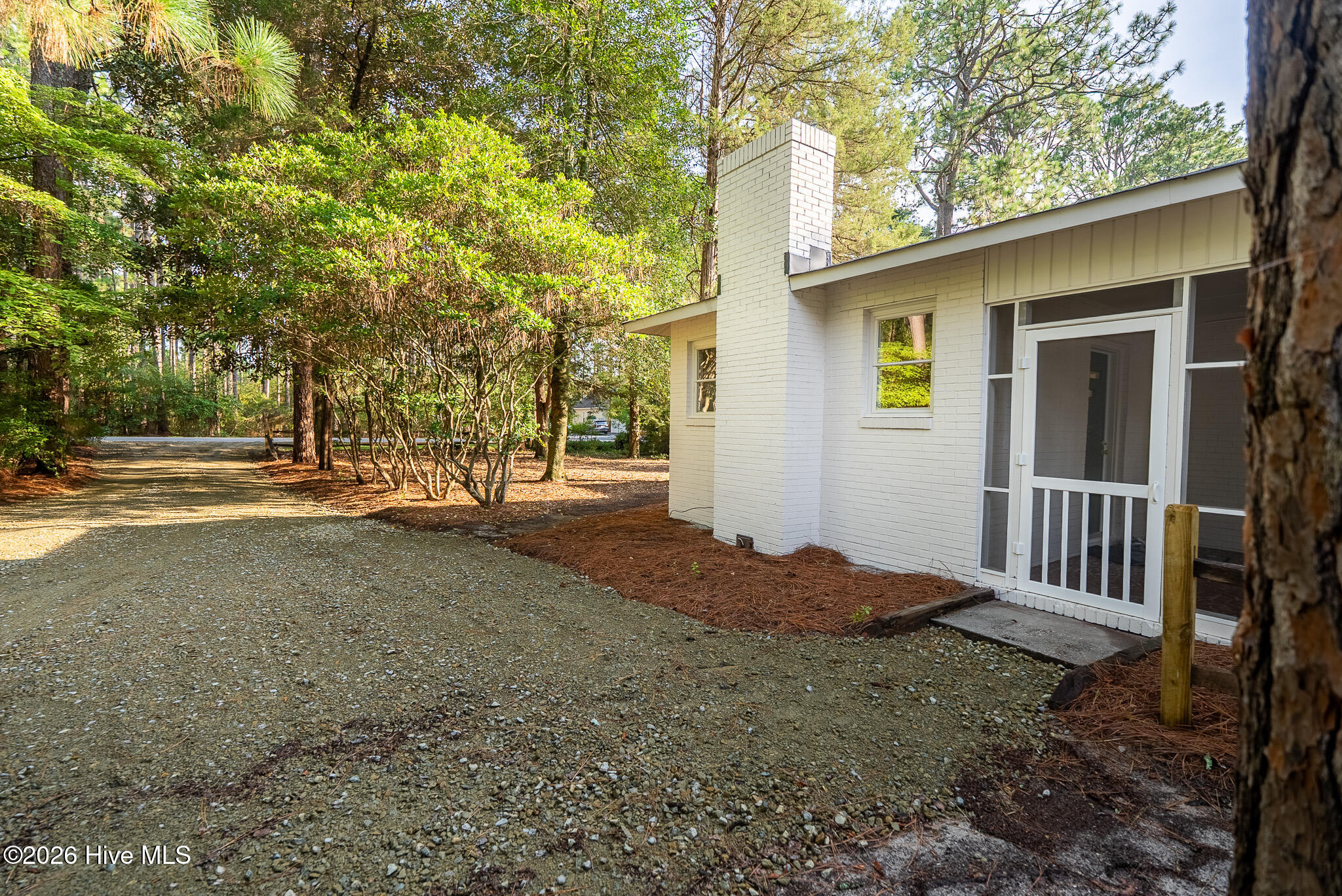 4604 Airport Road Property Photo 5