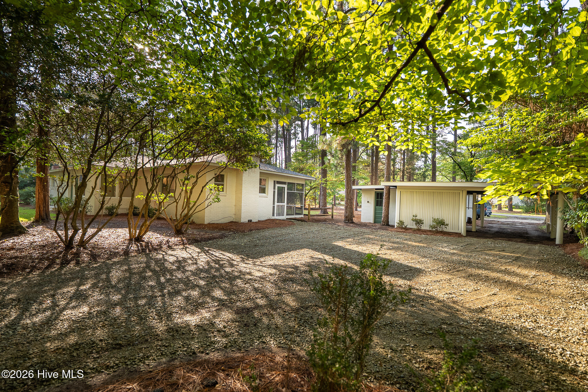 4604 Airport Road Property Photo 6