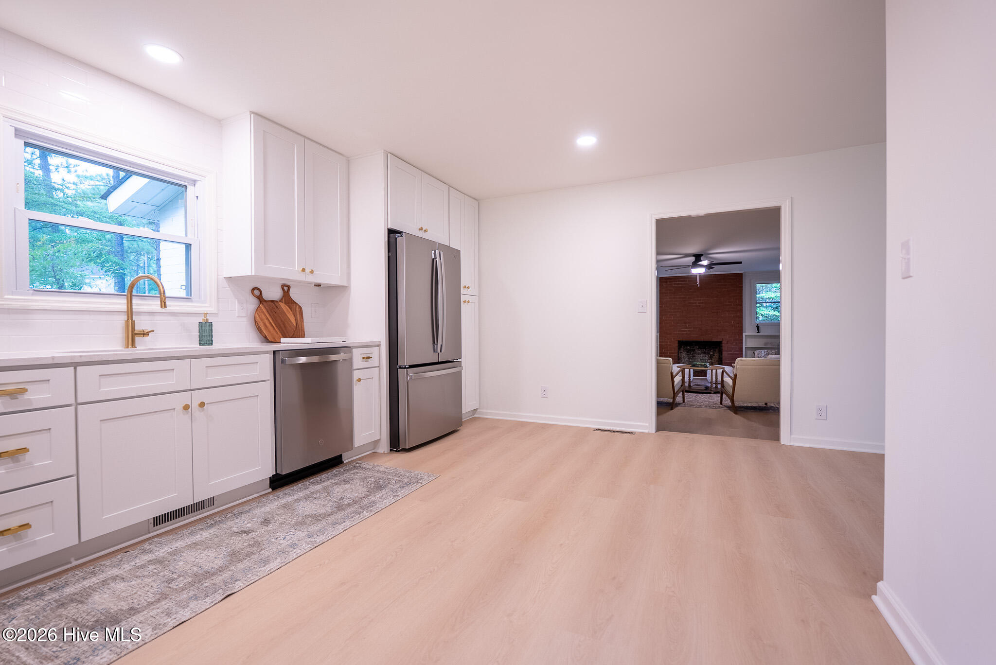 4604 Airport Road Property Photo 12