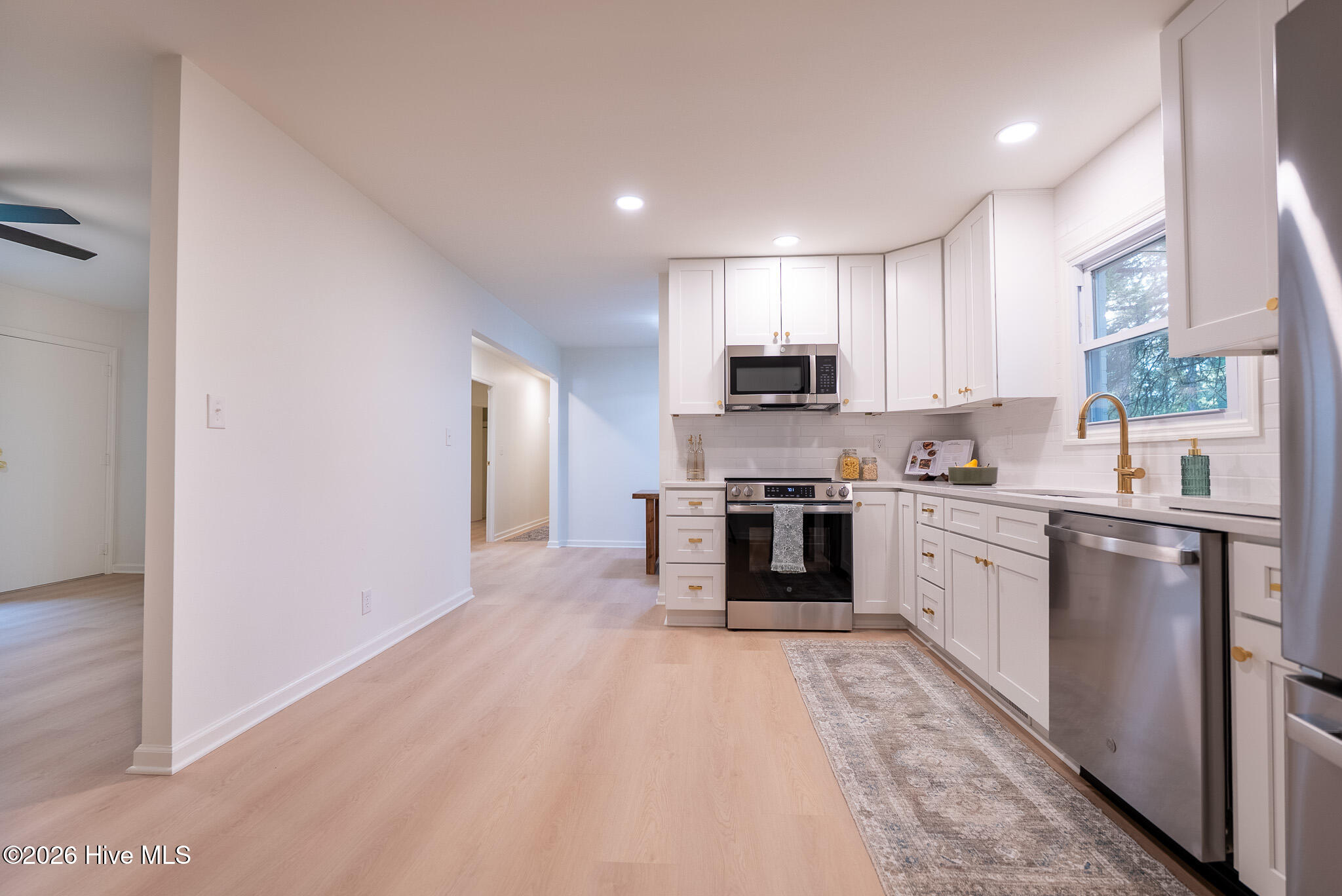 4604 Airport Road Property Photo 13