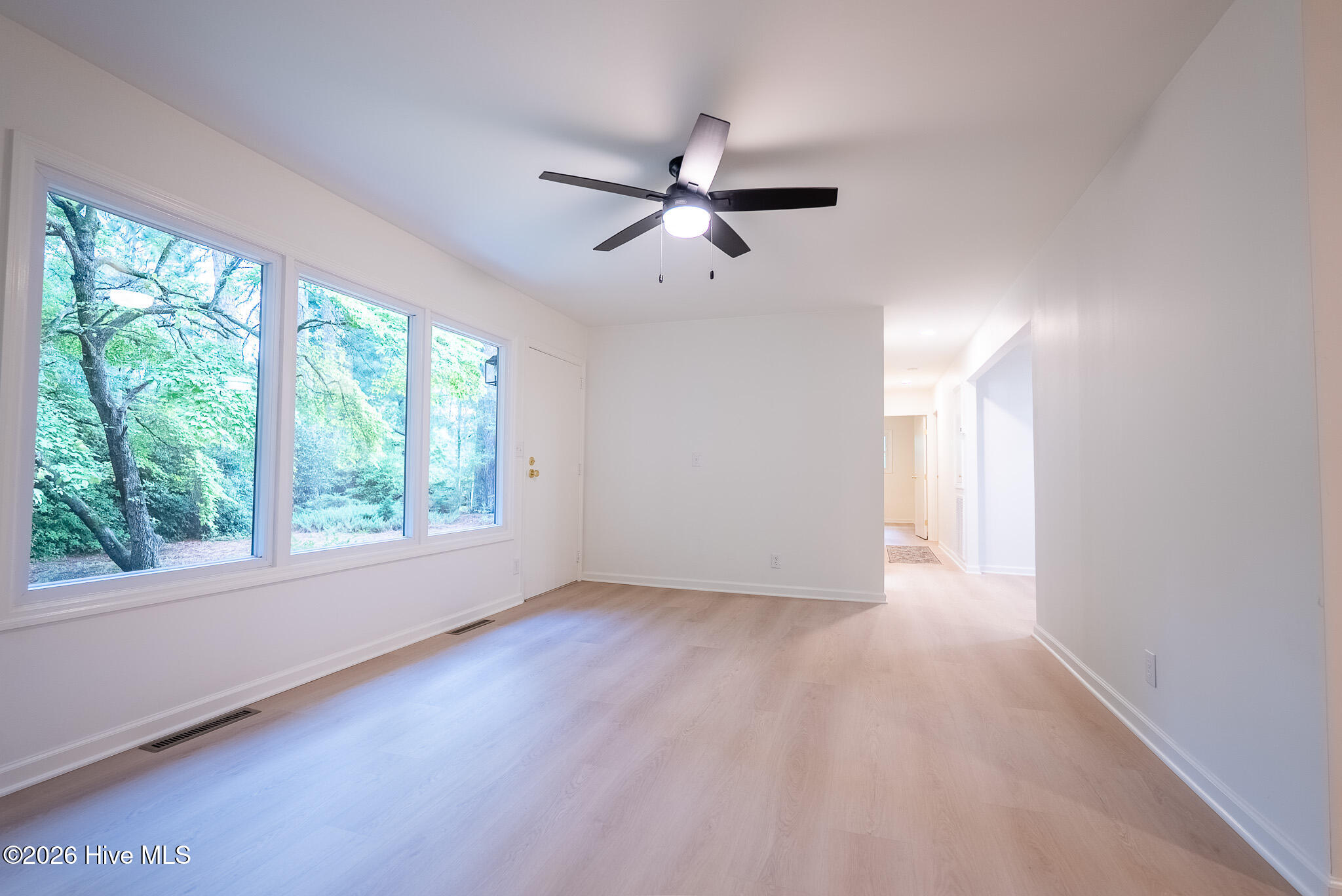 4604 Airport Road Property Photo 16