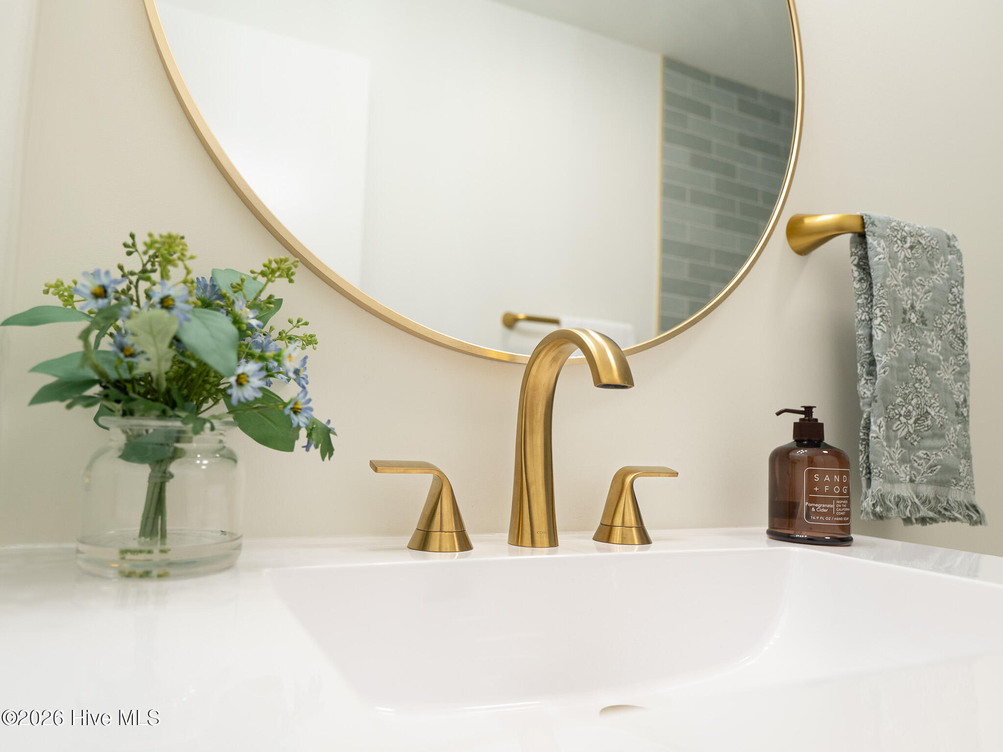 4604 Airport Road Property Photo 20