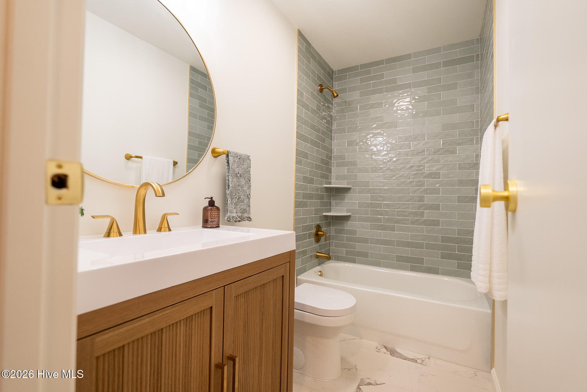 4604 Airport Road Property Photo 22