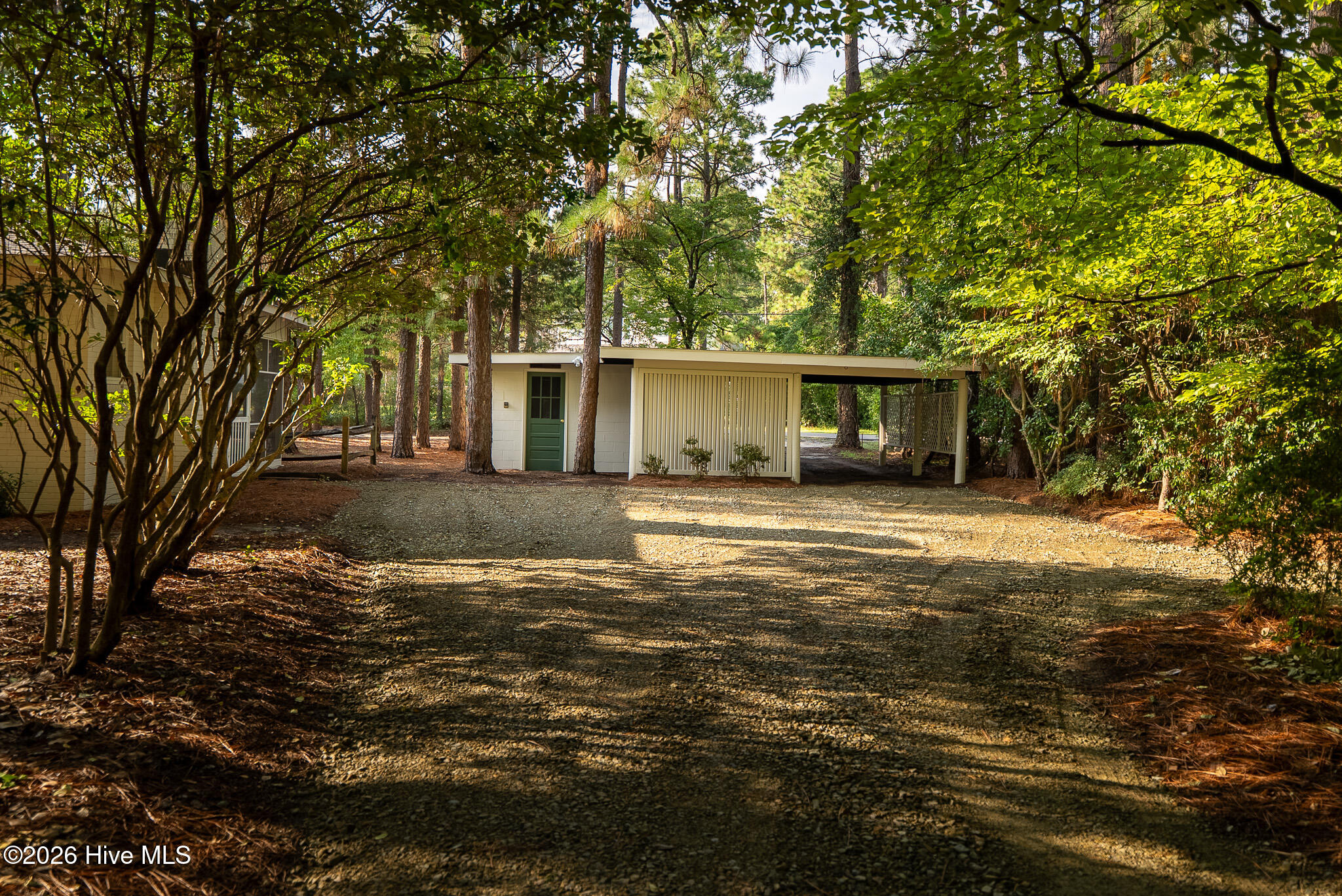 4604 Airport Road Property Photo 34