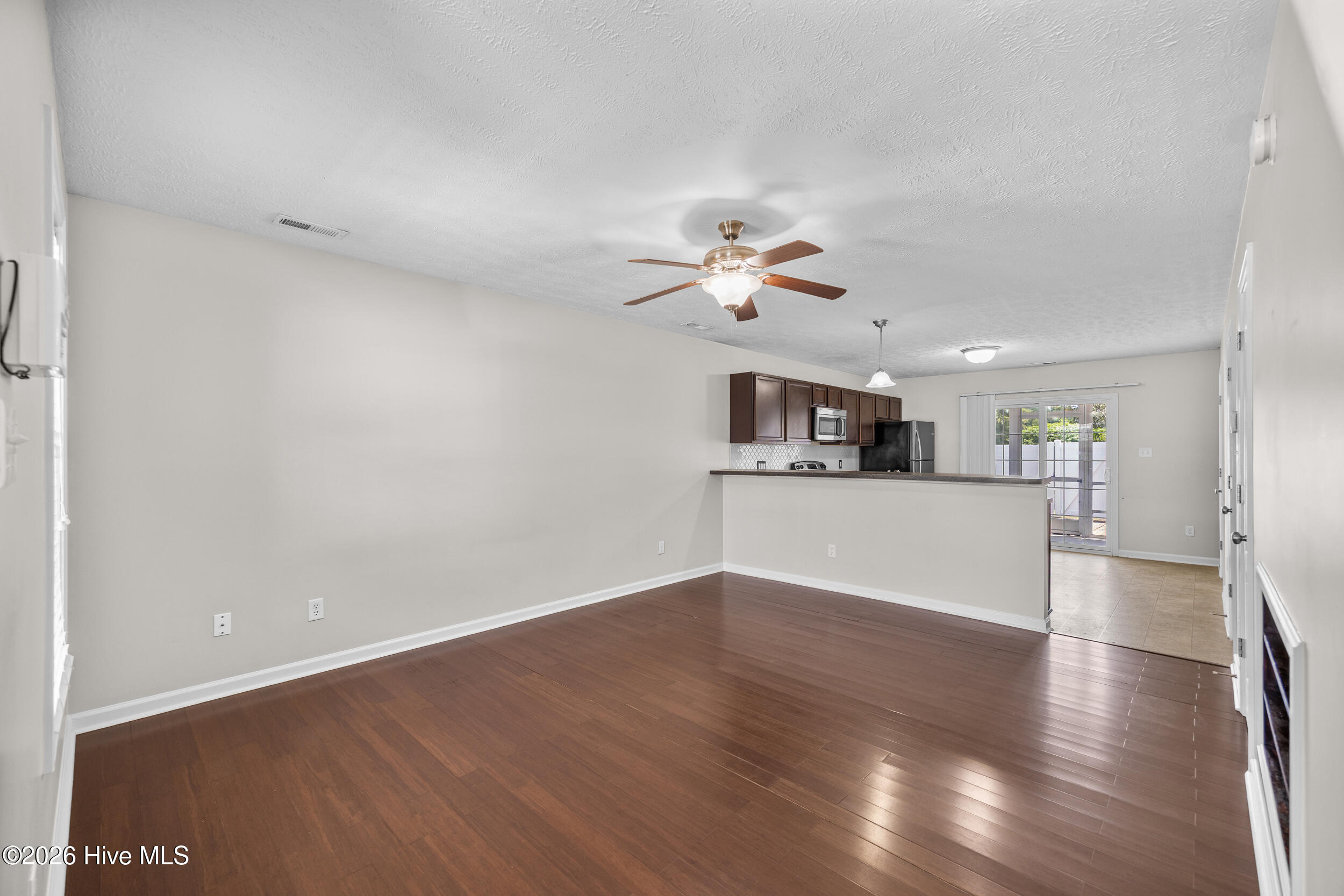 301 Glen Cannon Drive Property Photo 6