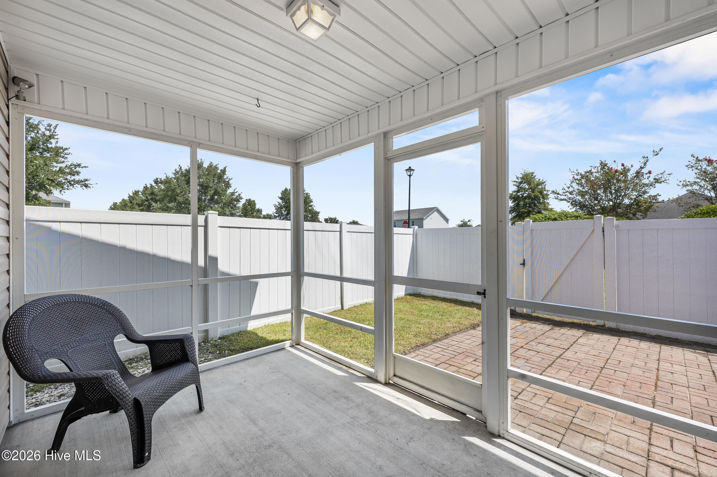 301 Glen Cannon Drive Property Photo 16