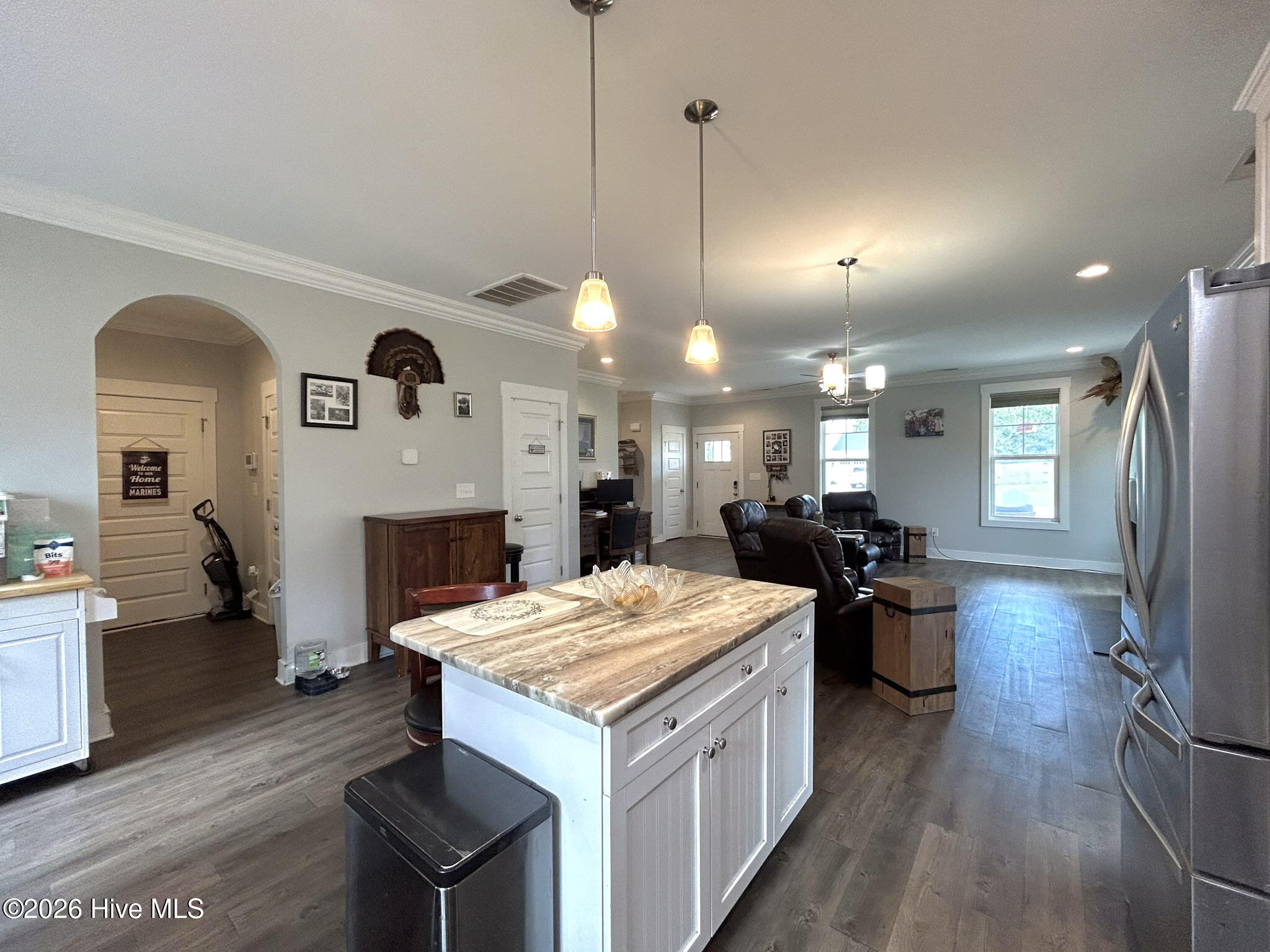 212 Chestwood Drive Property Photo 2