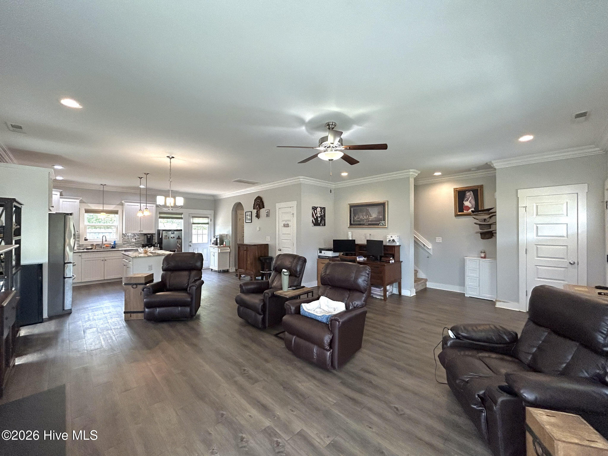212 Chestwood Drive Property Photo 8